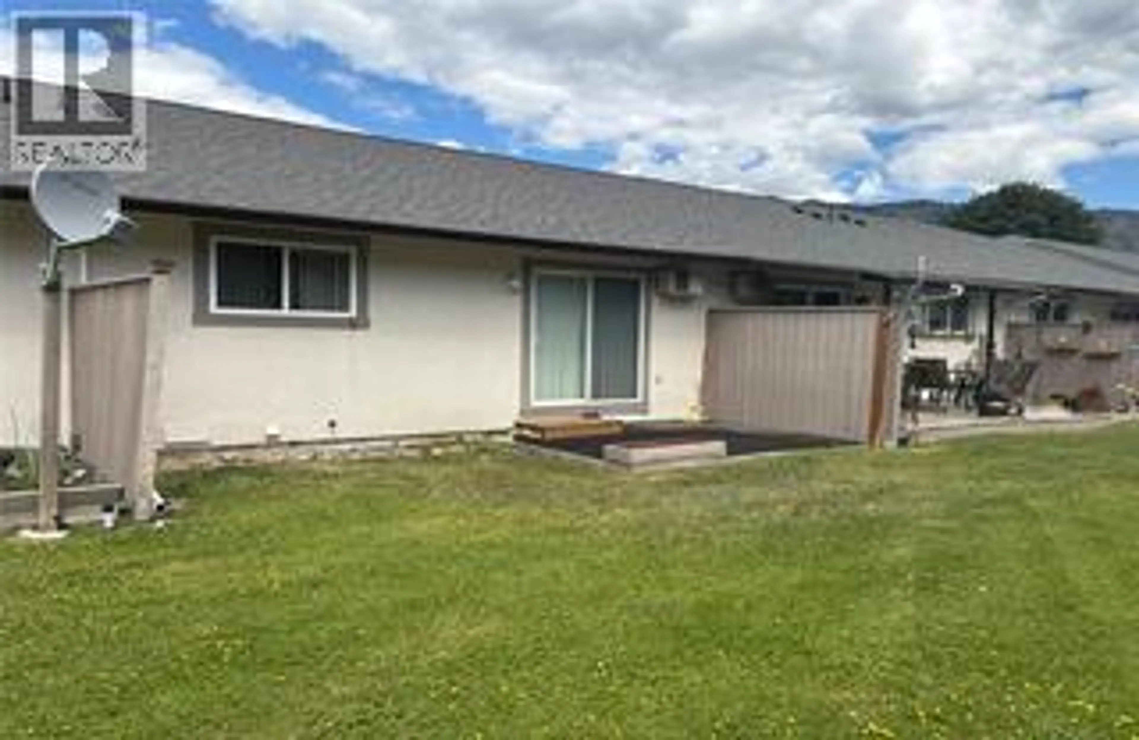 Property at #2 815 11TH AVENUE, Keremeos, BC