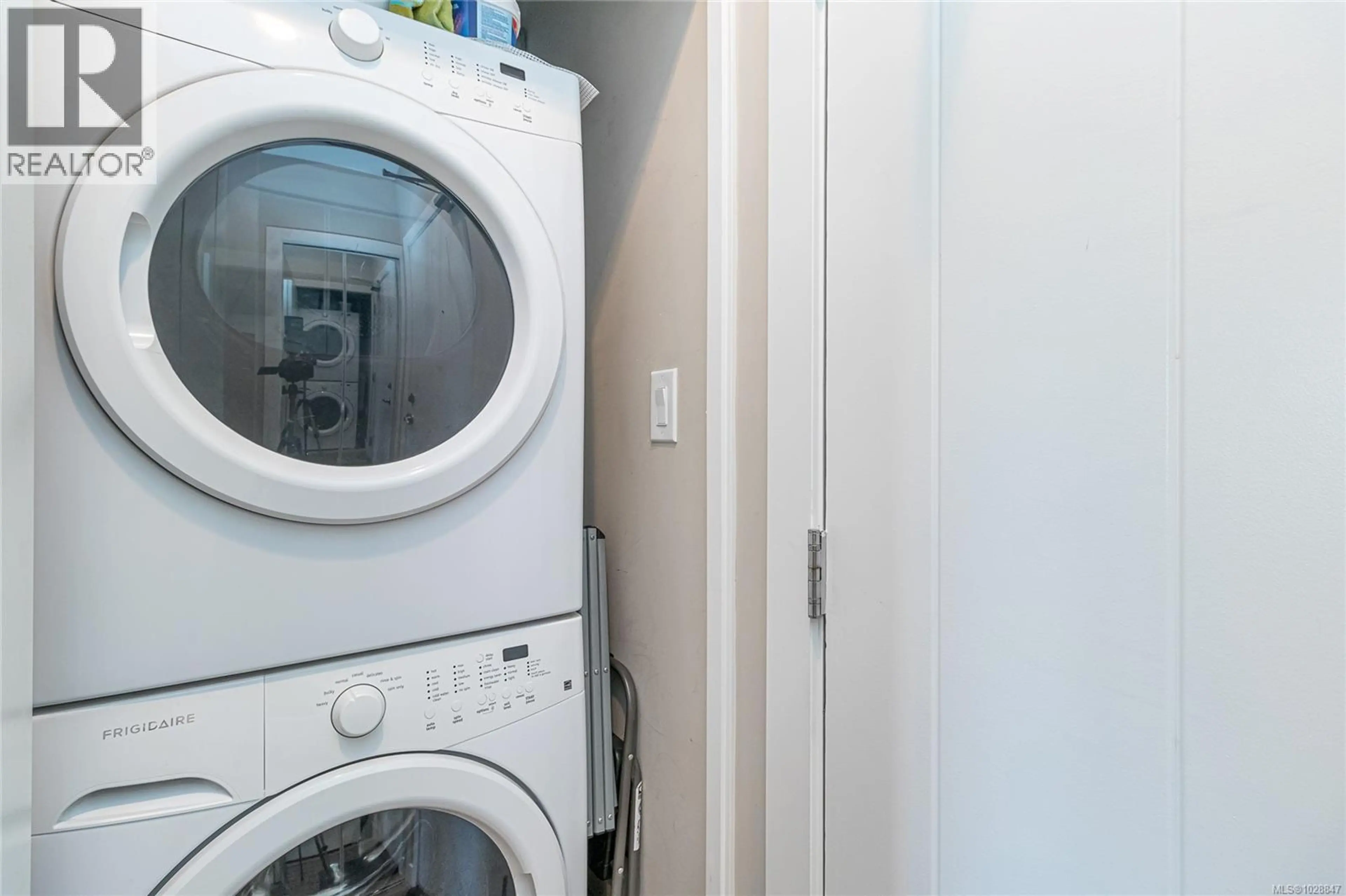 Property at #203 2655 SOOKE RD, Langford, BC