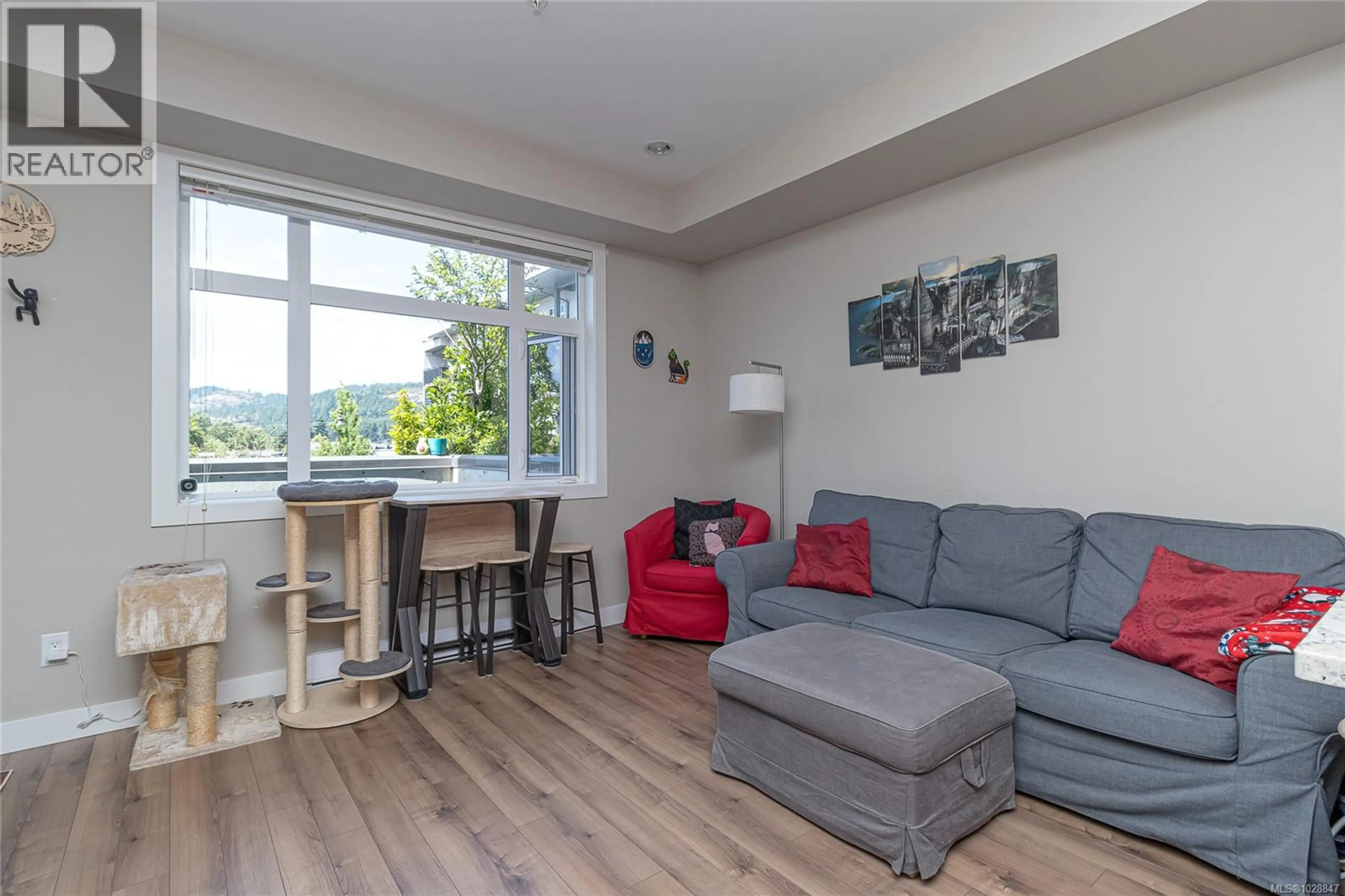 Property at #203 2655 SOOKE RD, Langford, BC