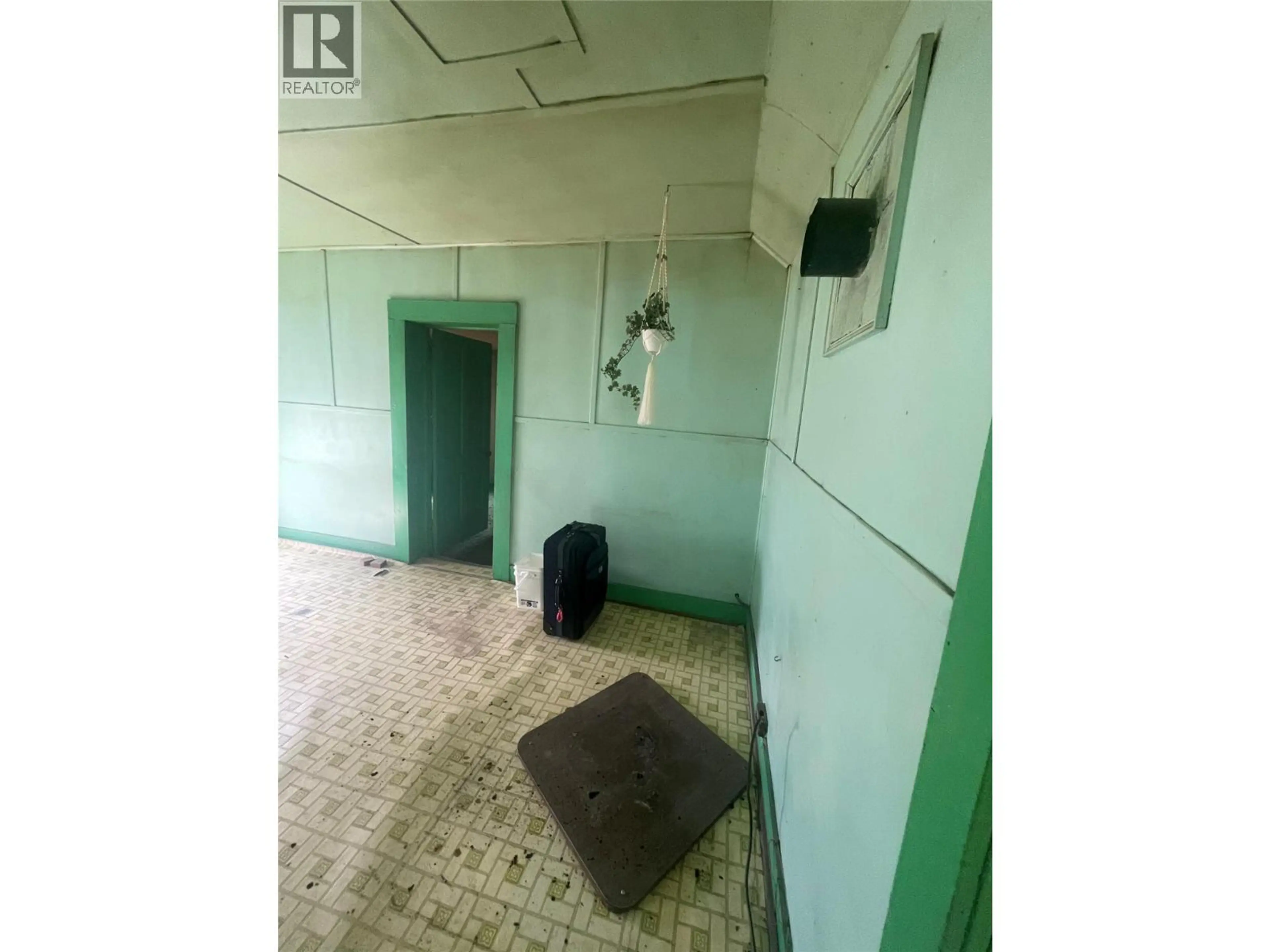 Property at 685 RUSSELL LANE, Lillooet, BC