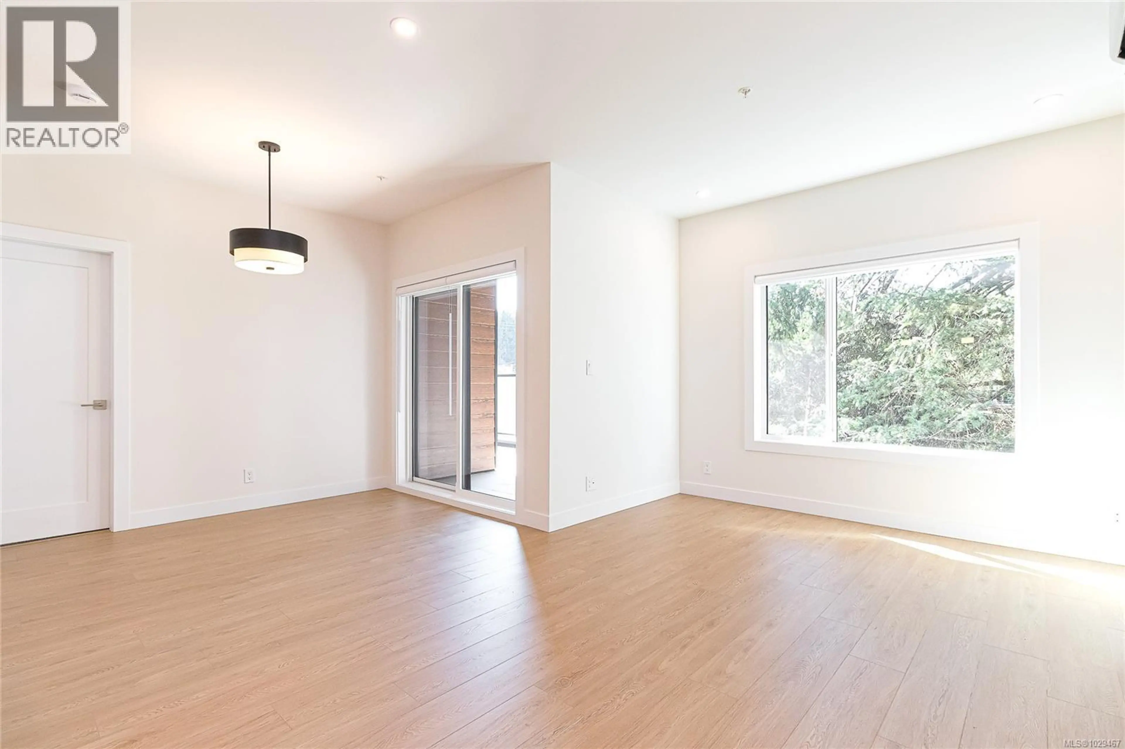 Property at #205 924 JENKINS AVE, Langford, BC