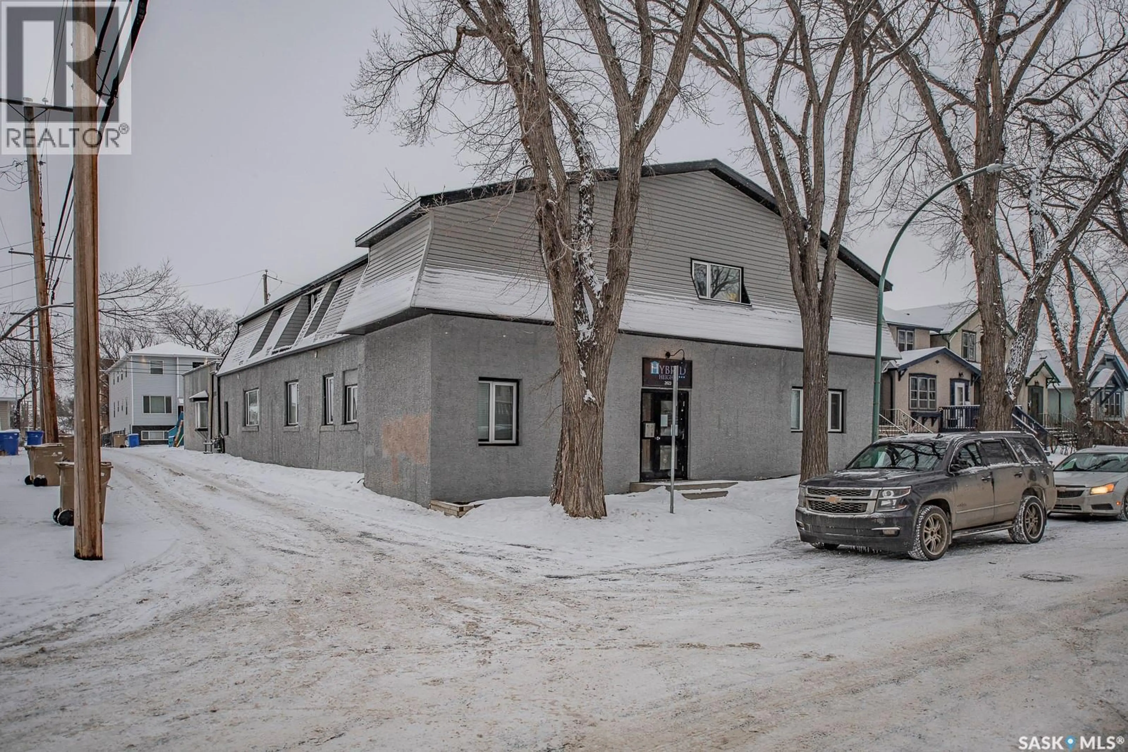 Property at 2023 OTTAWA STREET, Regina, SK