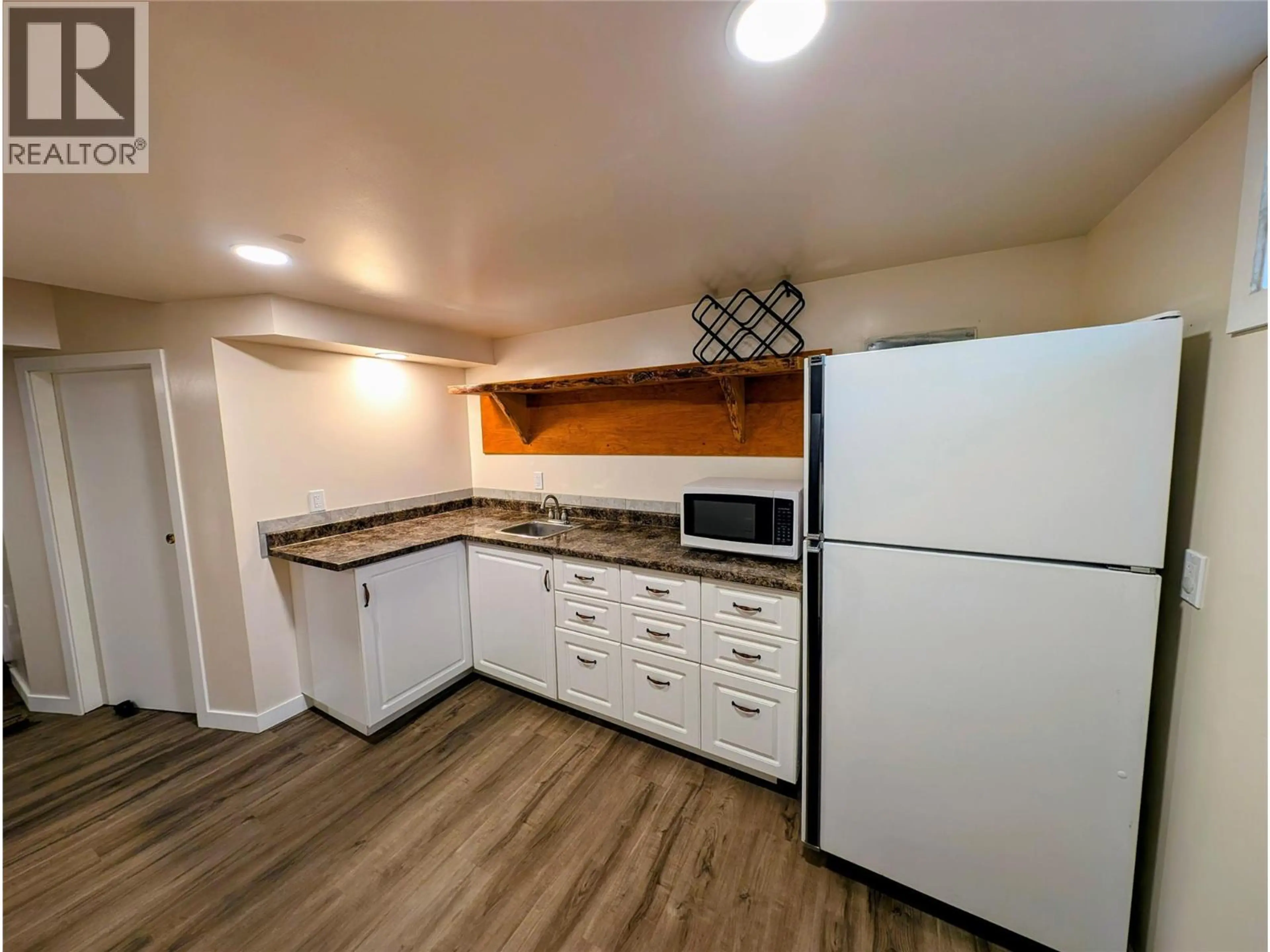 Property at 311 DEWDNEY AVENUE, Clinton, BC