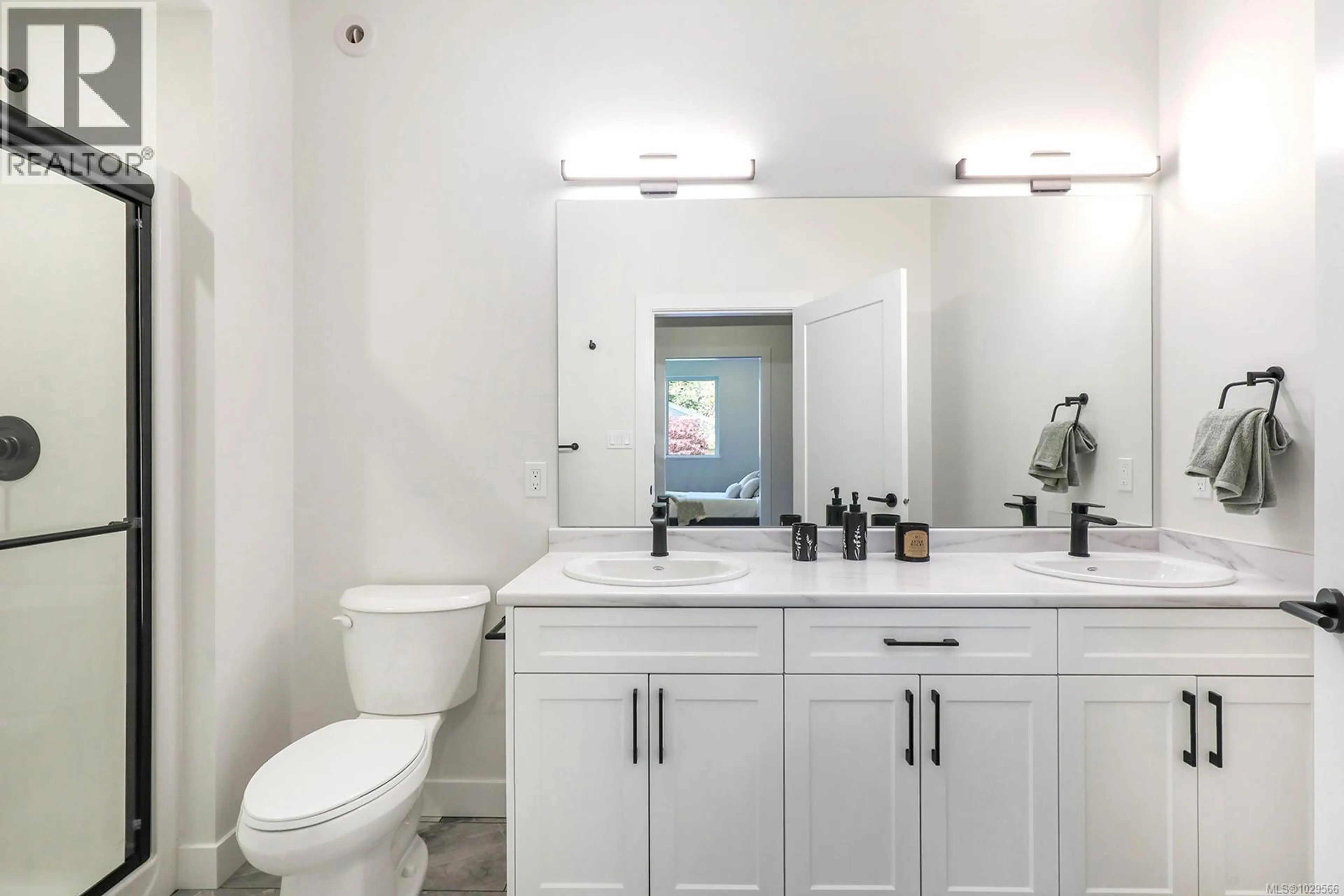 Property at #13 1505 CROATION RD, Campbell River, BC