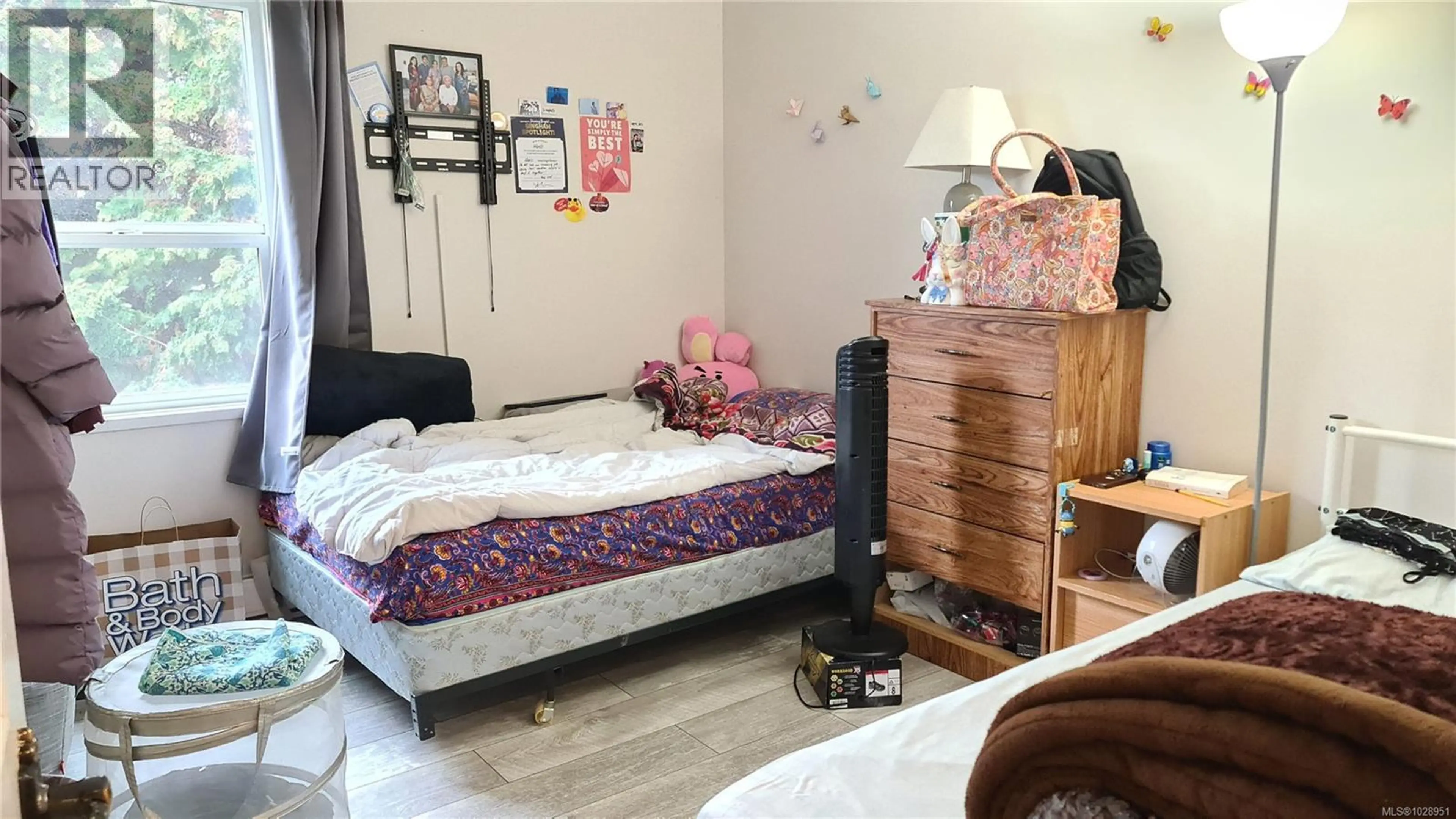 Property at #202 1725 CEDAR HILL CROSS RD, Saanich, BC