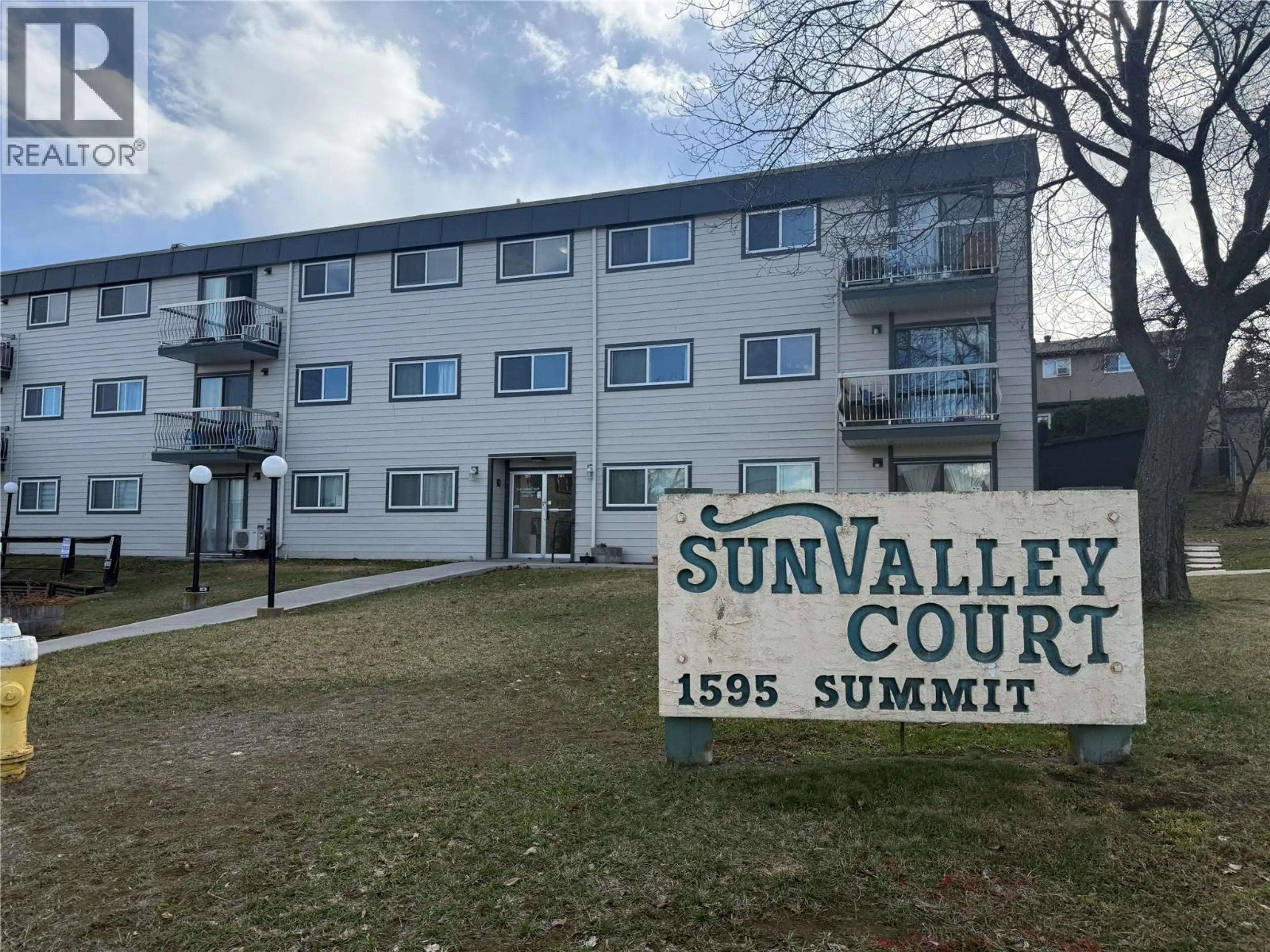 Property at #23 1595 SUMMIT DRIVE, Kamloops, BC