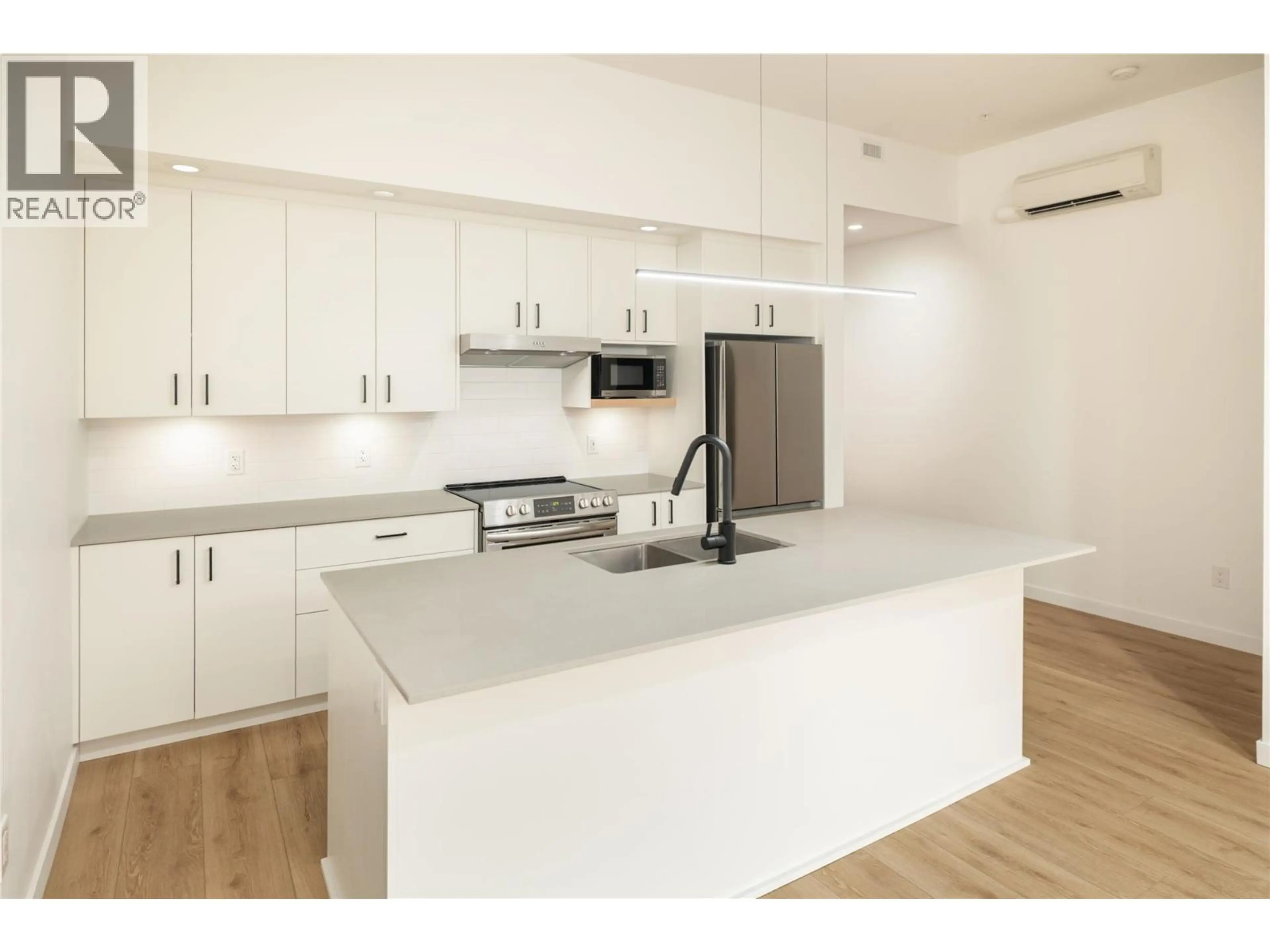 Property at #105 660 CAWSTON AVENUE, Kelowna, BC