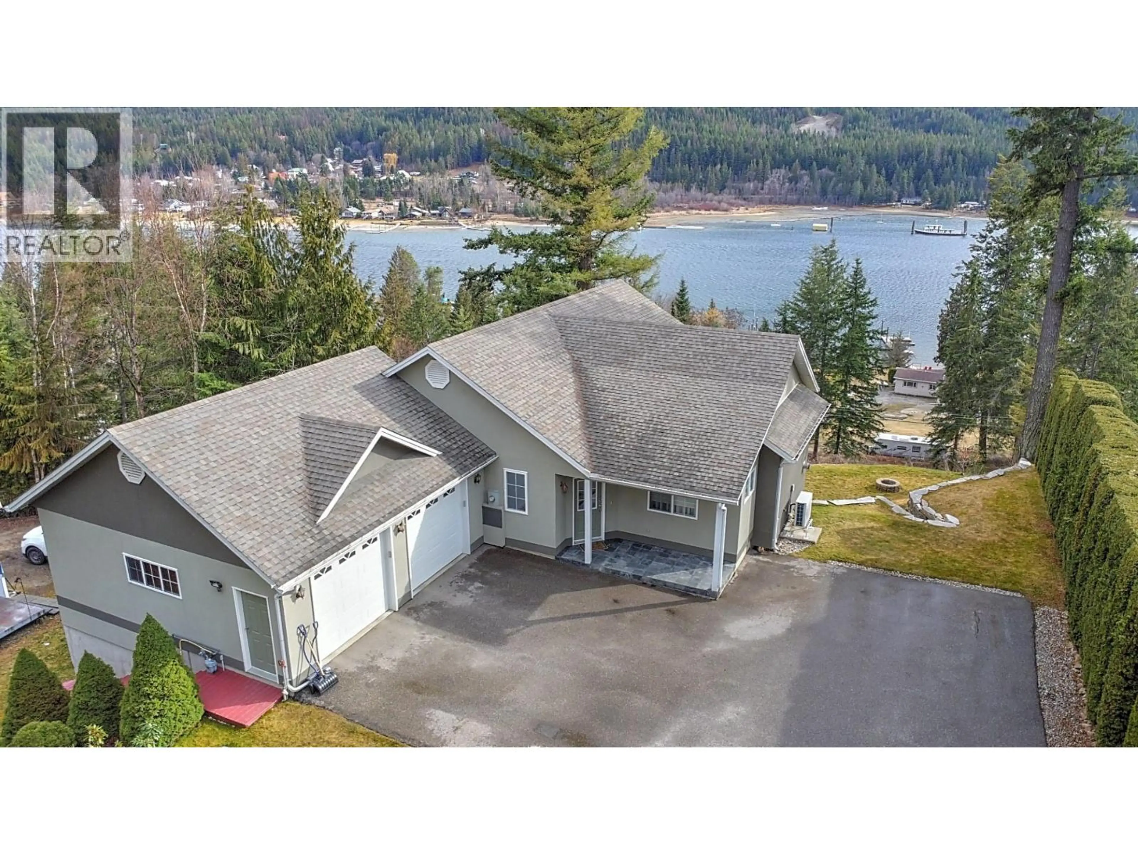 Property at 408 BALFOUR HEIGHTS ROAD, Balfour, BC