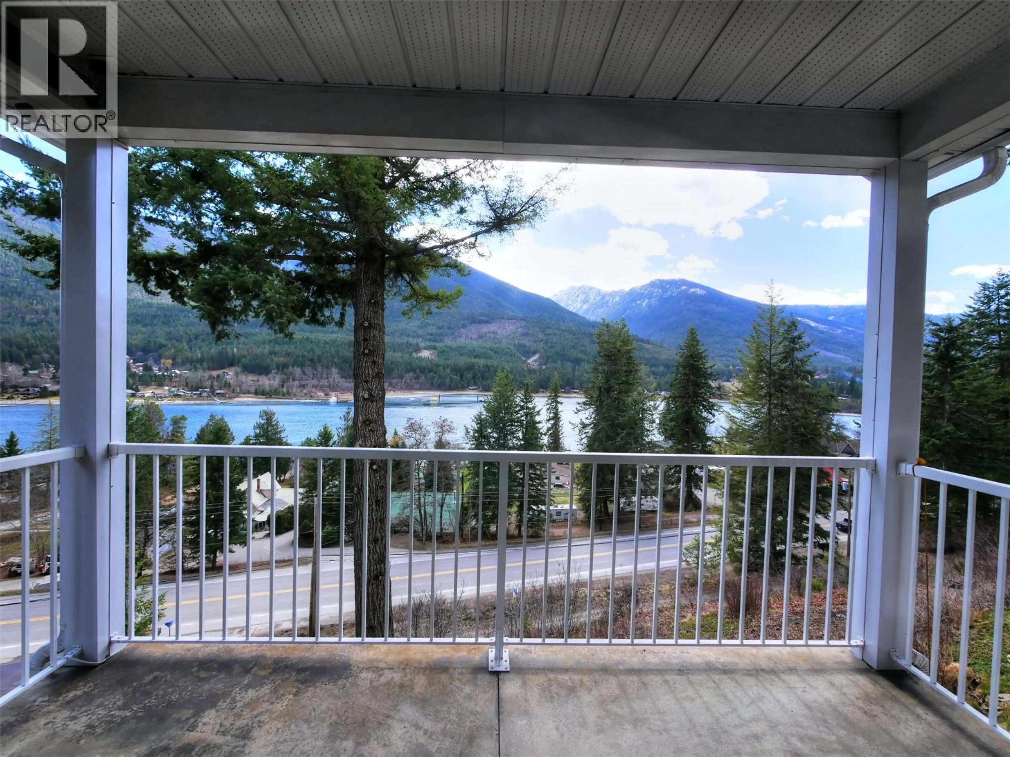 Property at 408 BALFOUR HEIGHTS ROAD, Balfour, BC