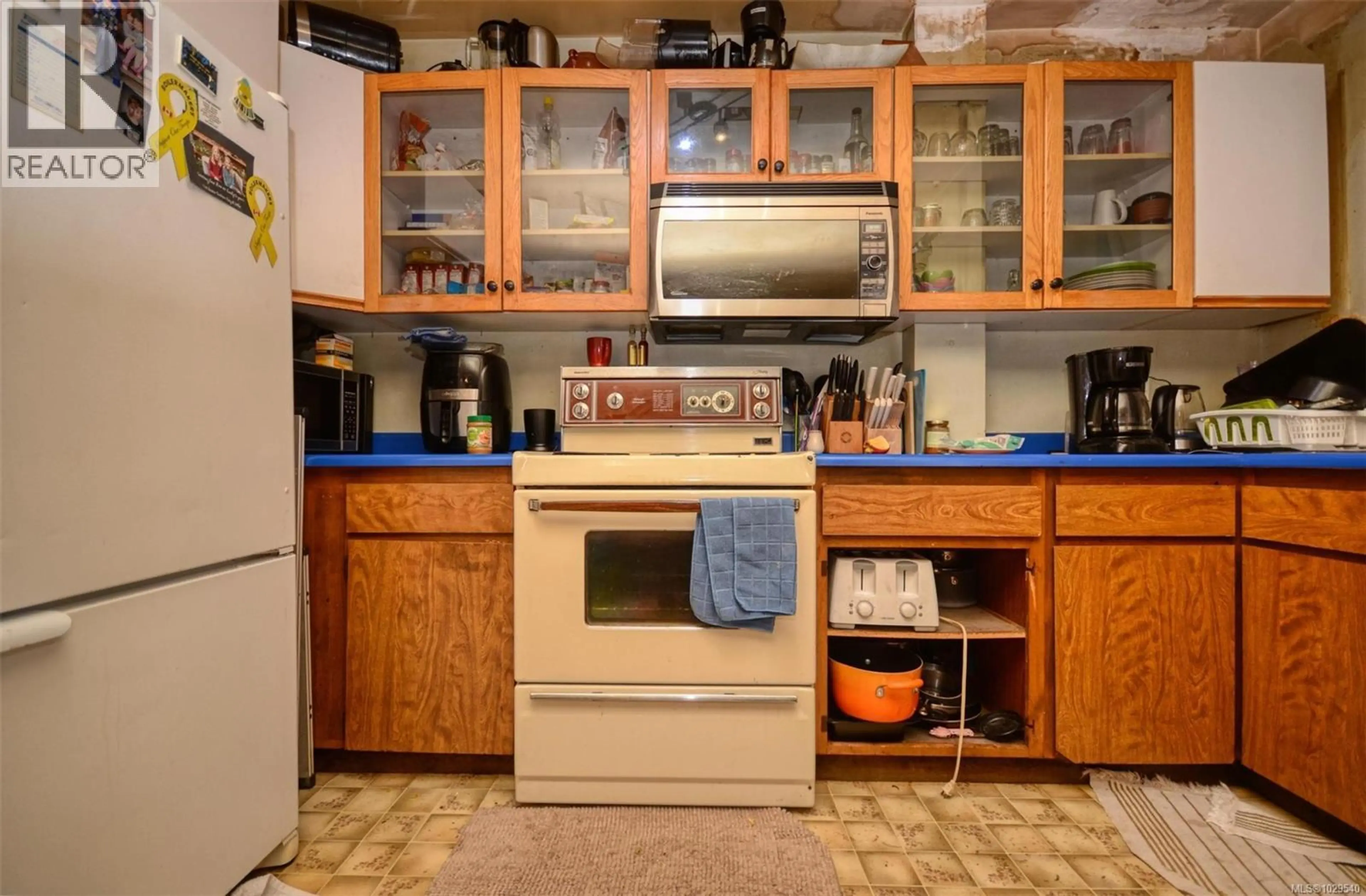 Property at 2962 ALMARTIN PL, Colwood, BC