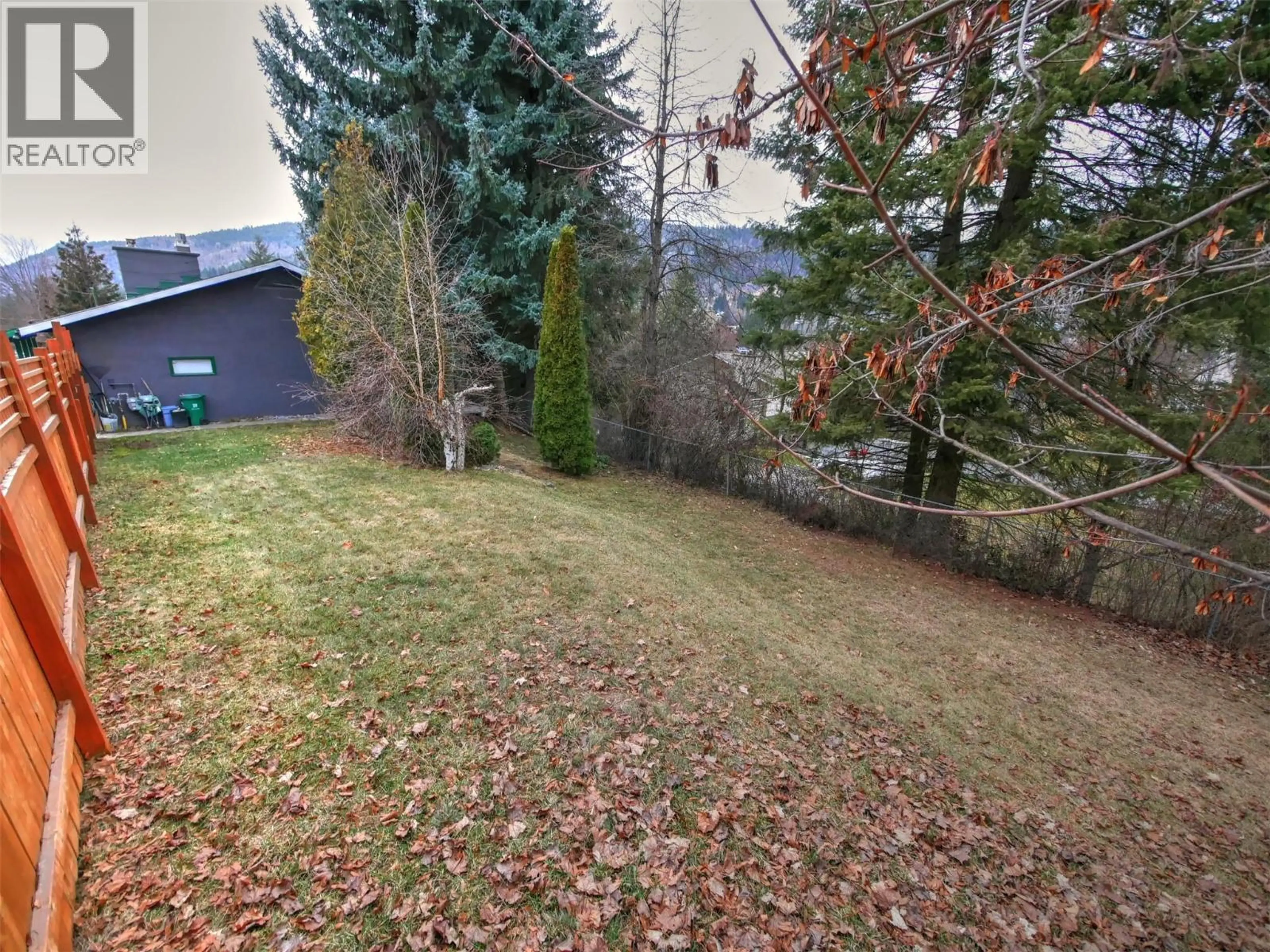 Property at 1895 COLUMBIA GARDENS ROAD, Fruitvale, BC