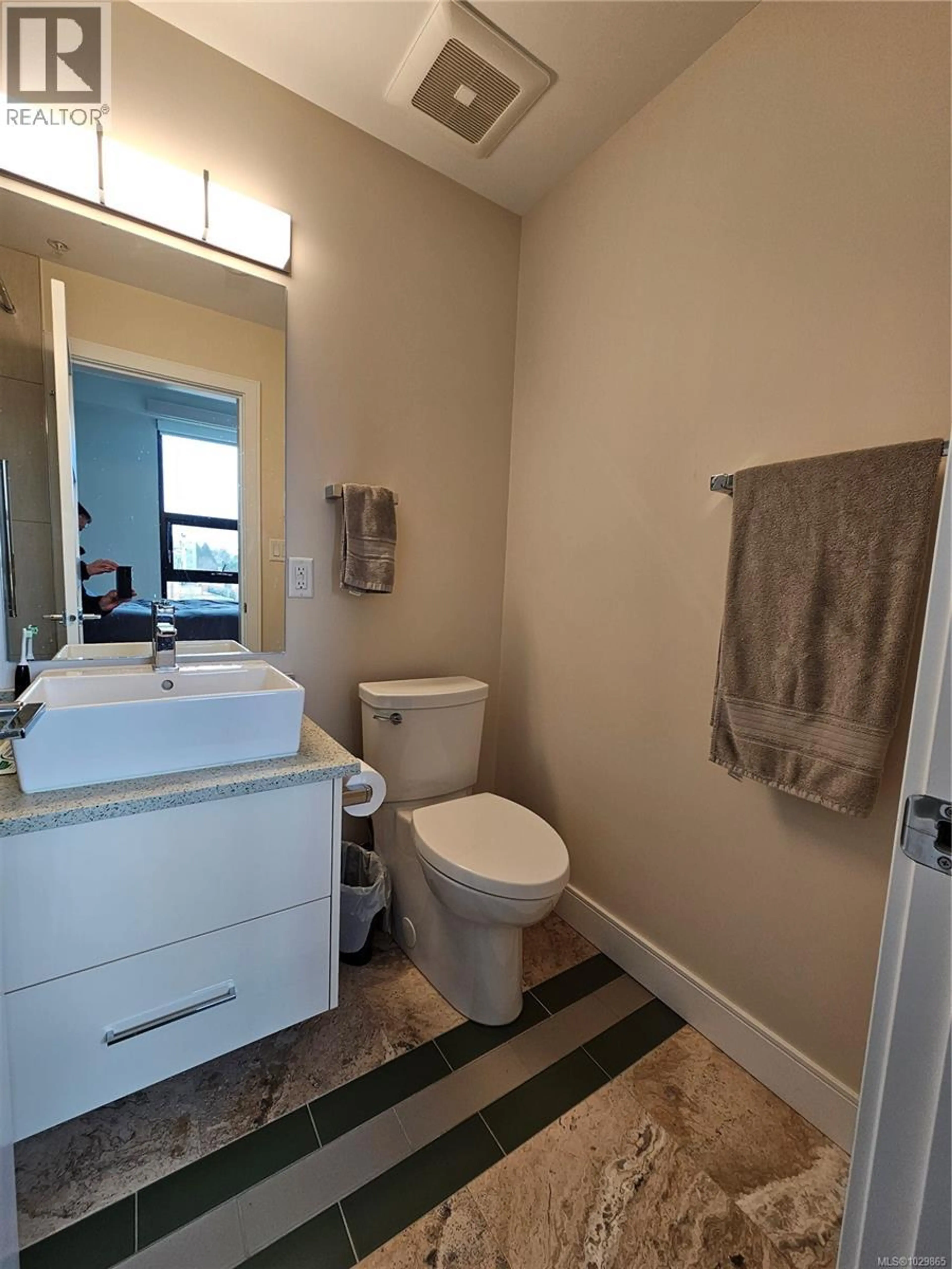 Property at #S312 1411 COOK ST, Victoria, BC