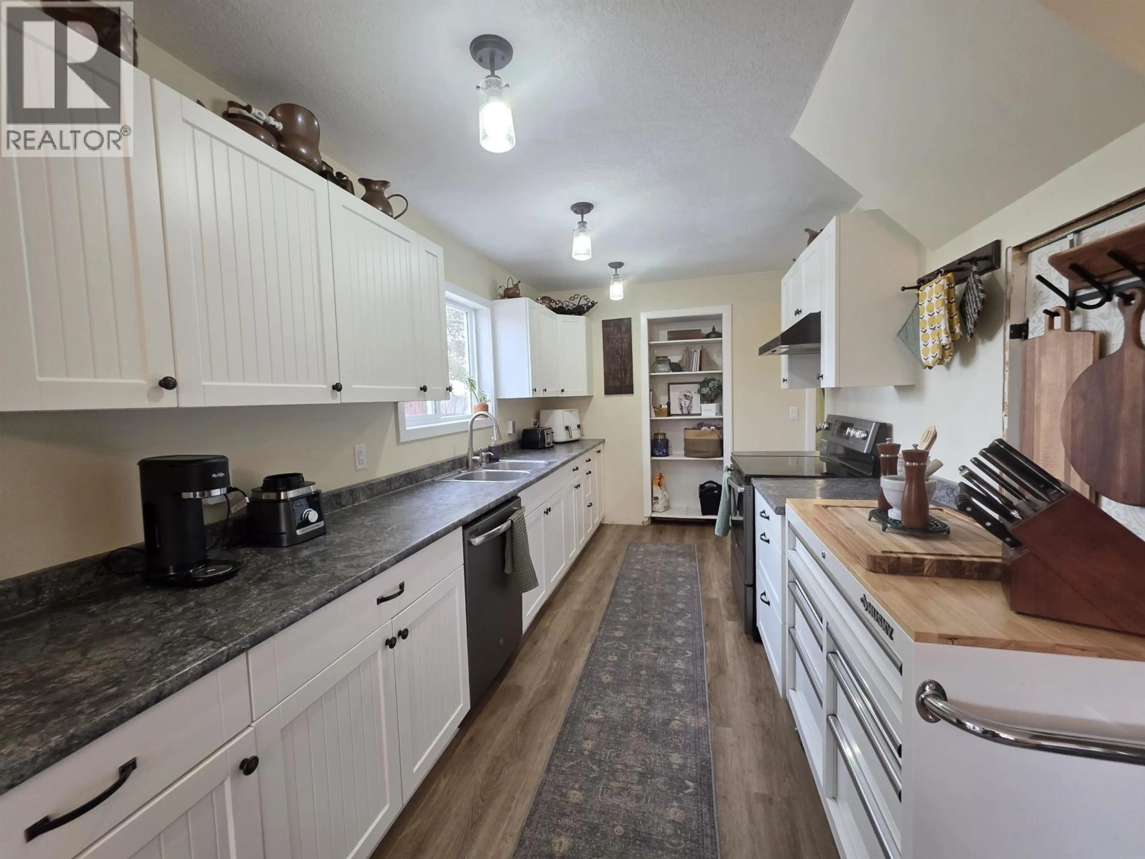 Property at 341 W 2ND STREET, Vanderhoof, BC