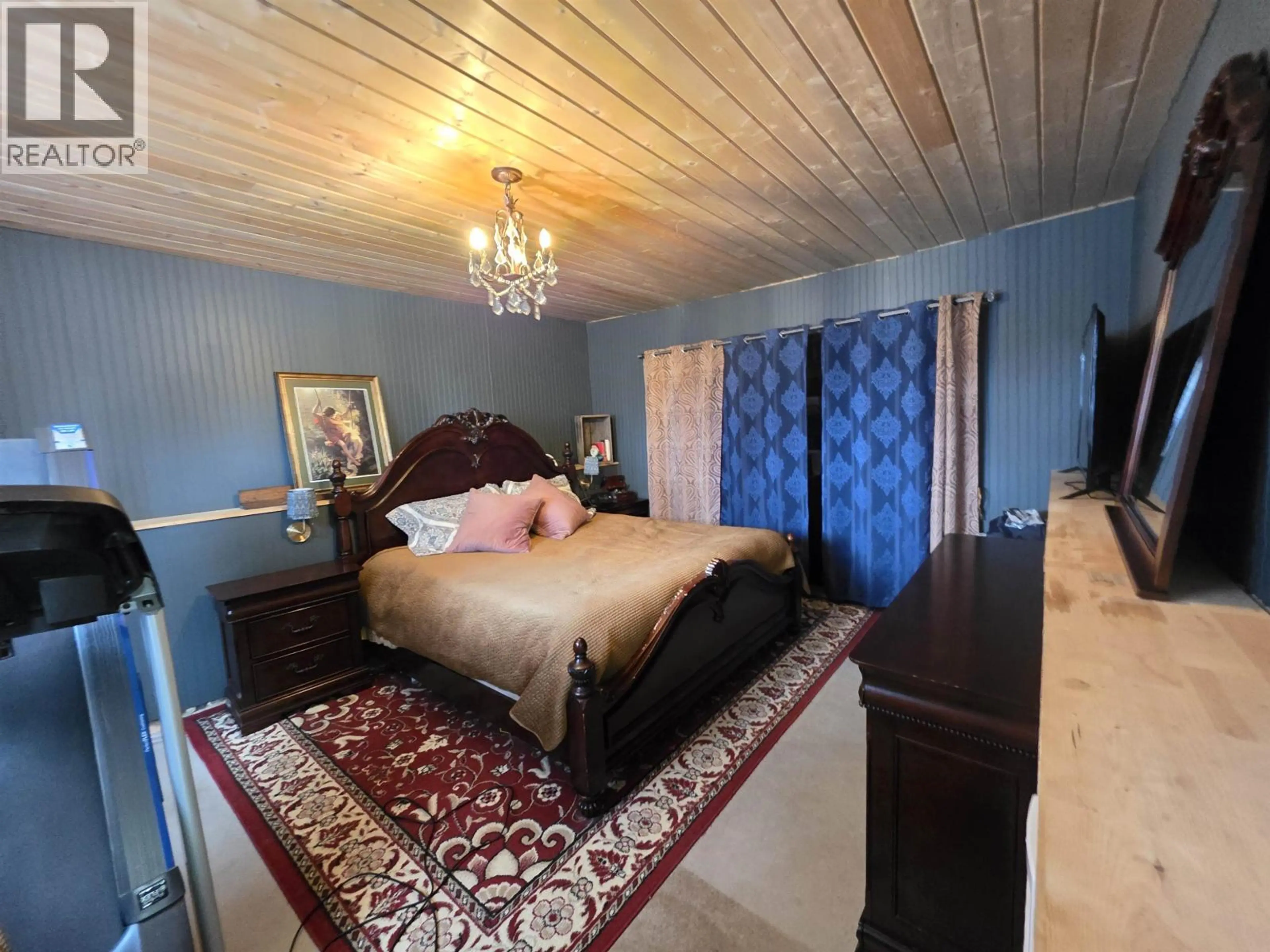 Property at 341 W 2ND STREET, Vanderhoof, BC