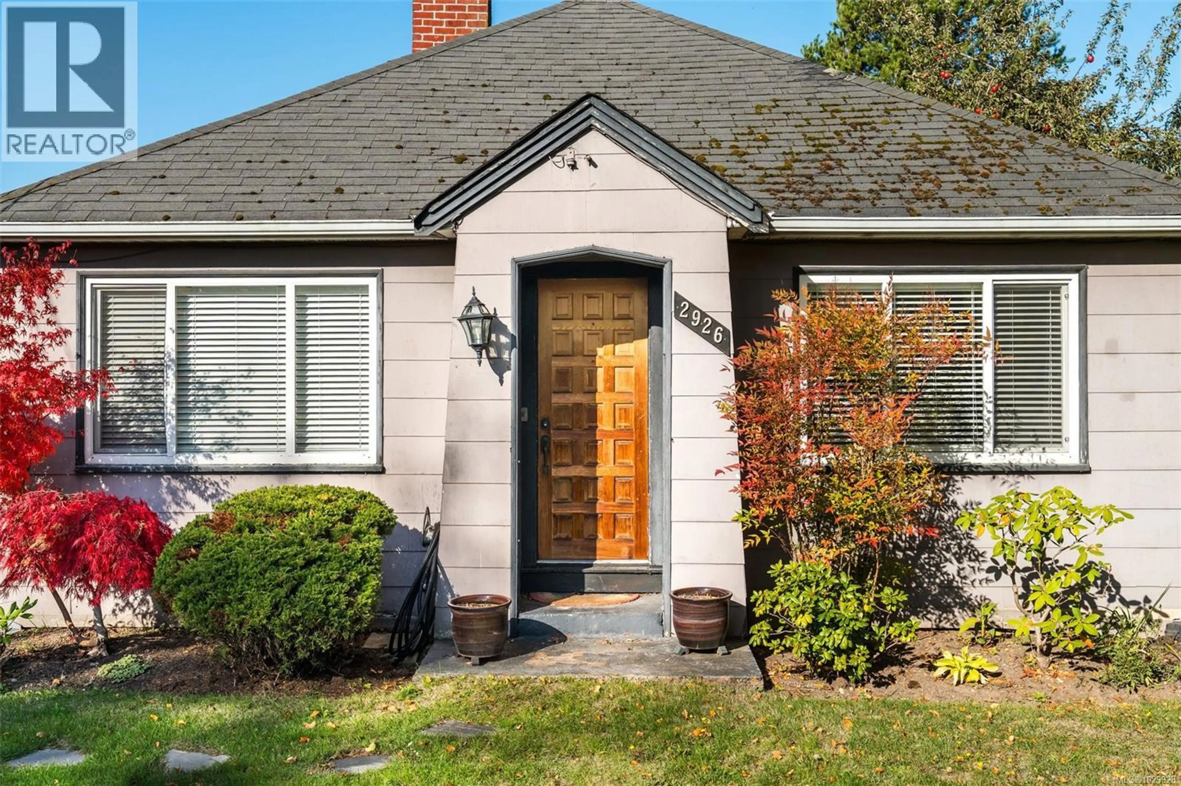 Property at 2926 COLQUITZ AVE, Saanich, BC