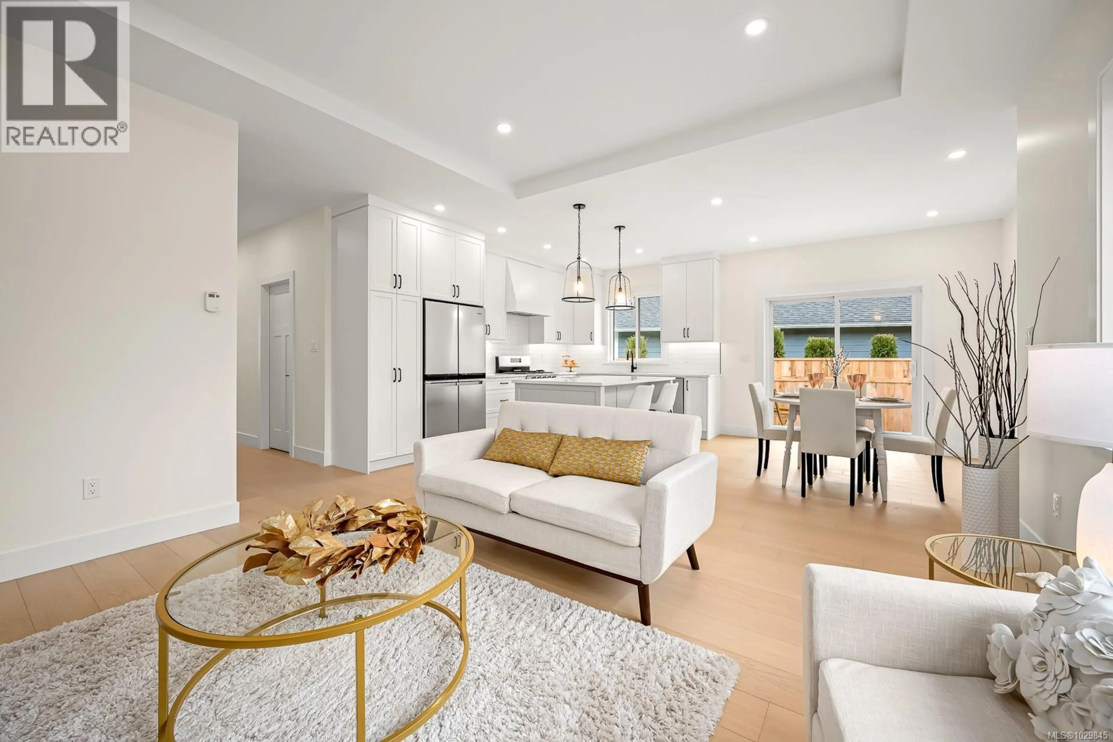 Property at #4 865 GRUMMAN PL, Comox, BC