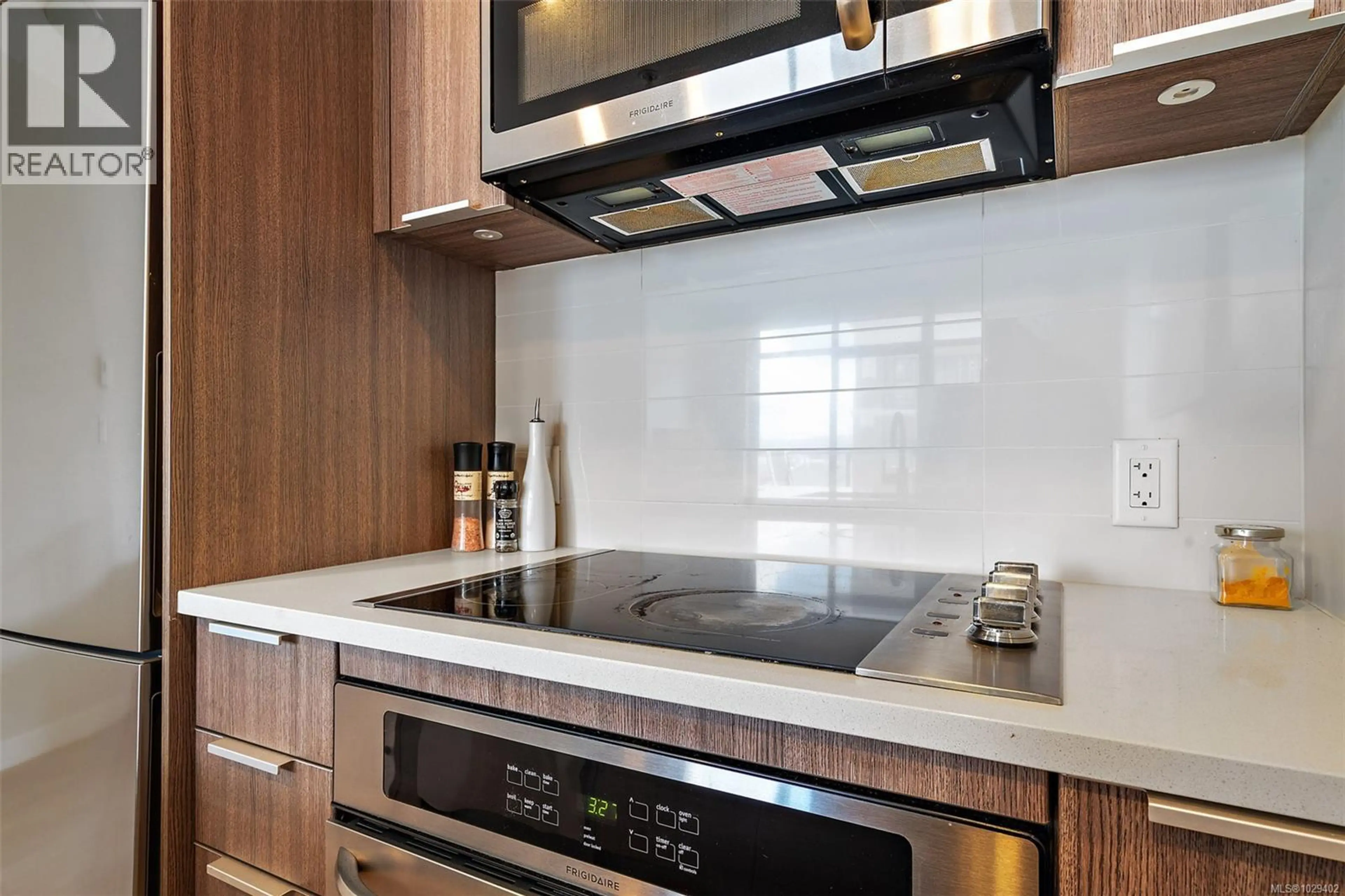 Property at #610 728 YATES ST, Victoria, BC