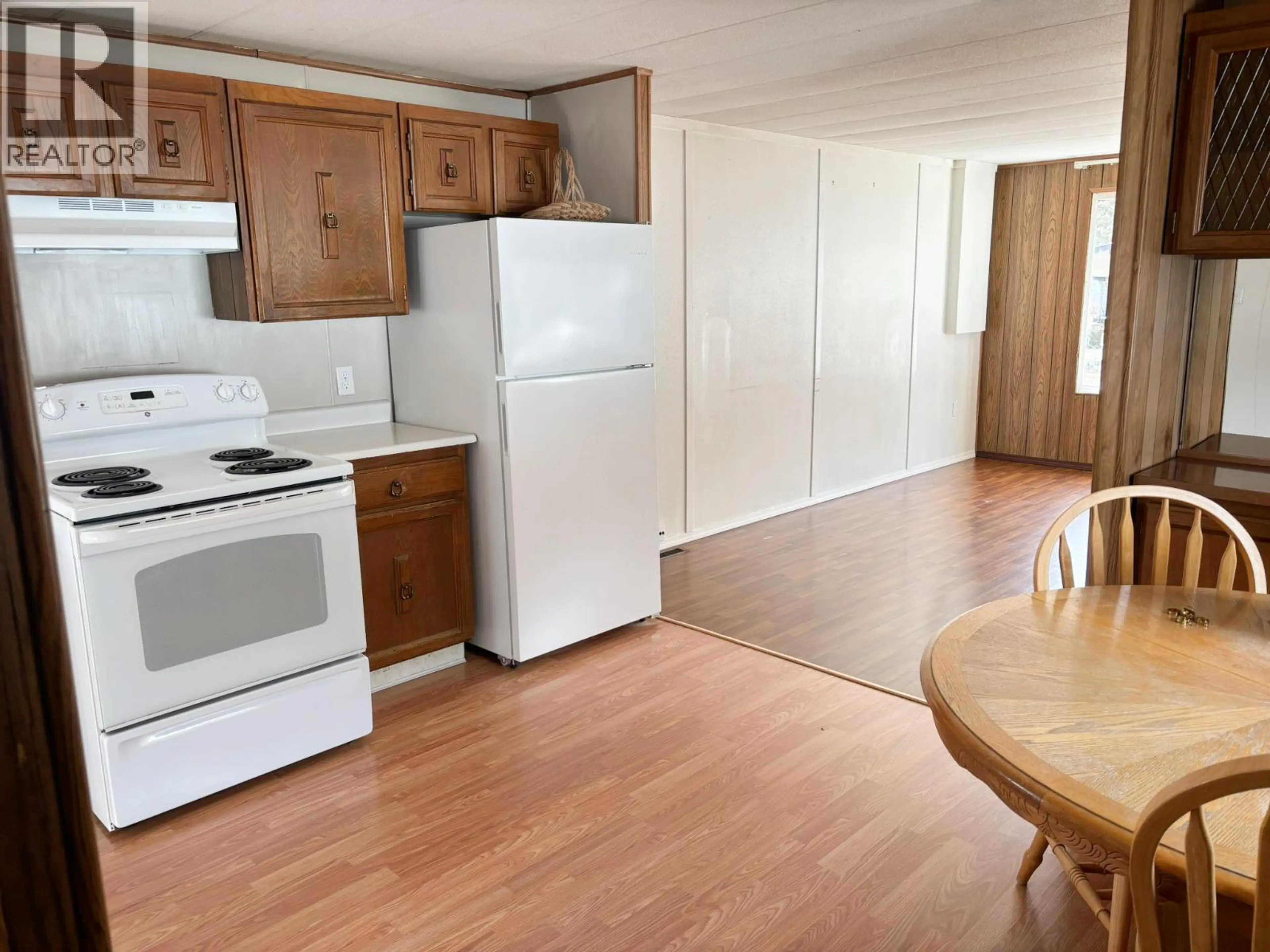 Property at #5 ROYAL OAK DRIVE UNIT# 5, Salmo, BC