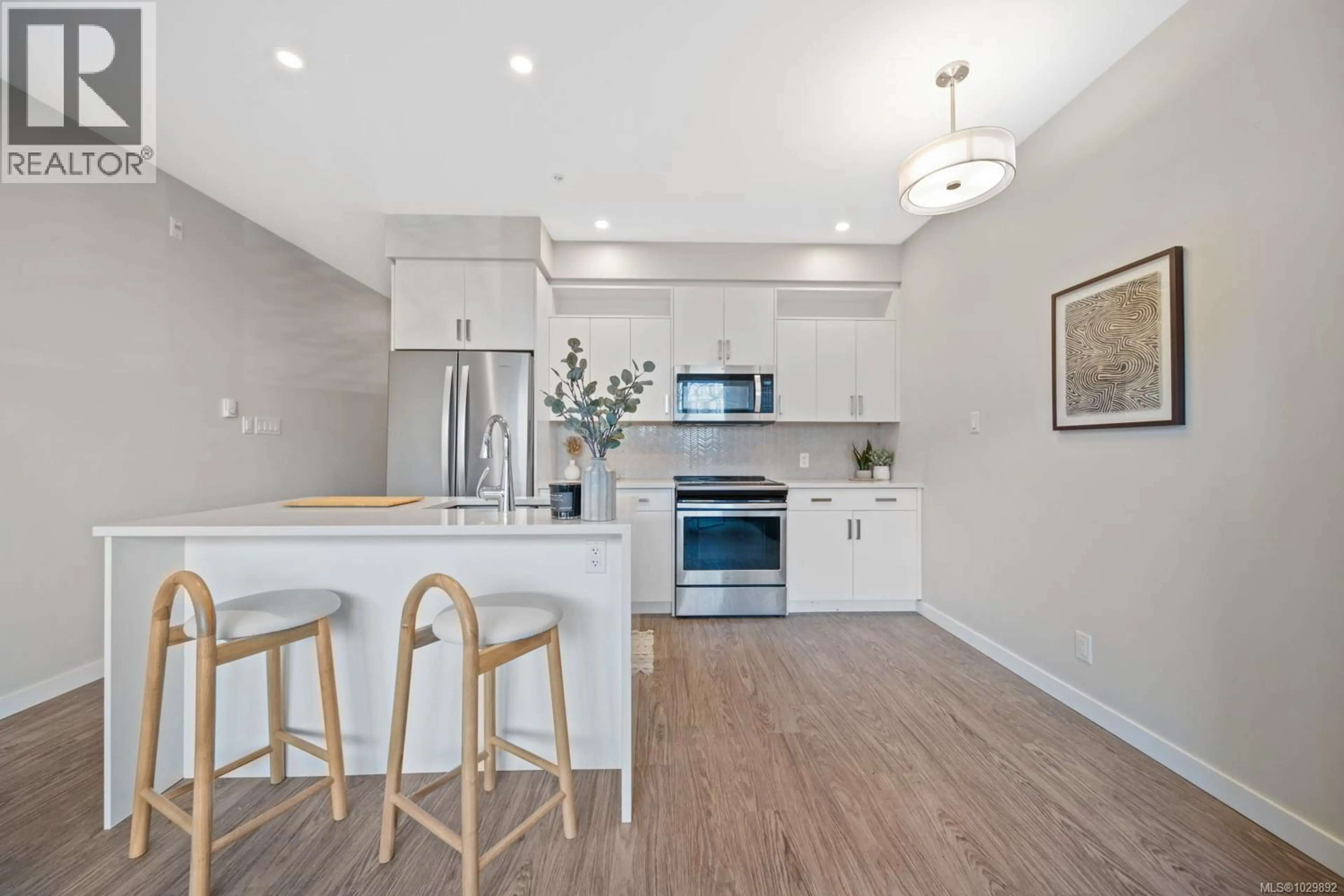 Property at #205 91 CHAPEL ST, Nanaimo, BC