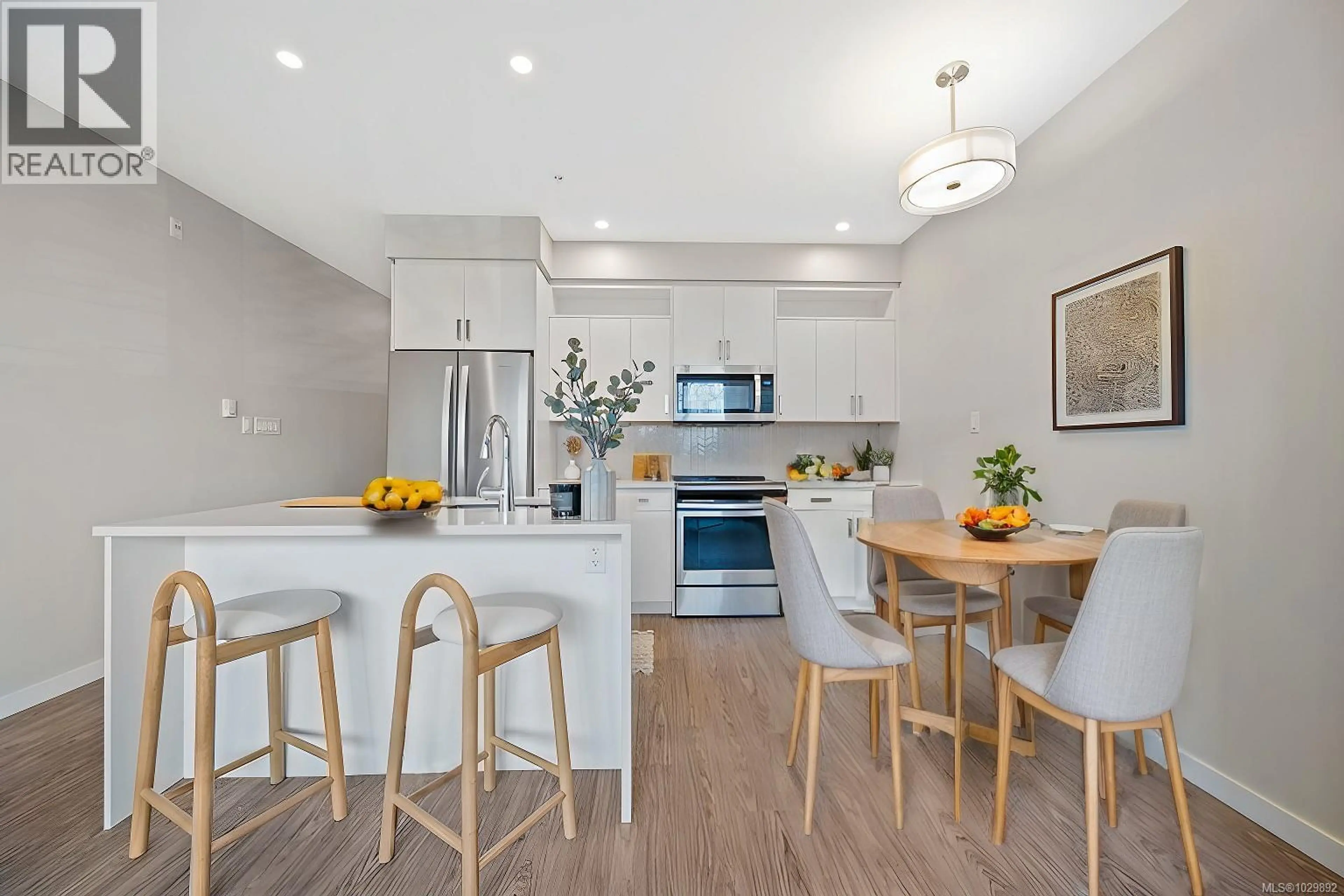 Property at #205 91 CHAPEL ST, Nanaimo, BC