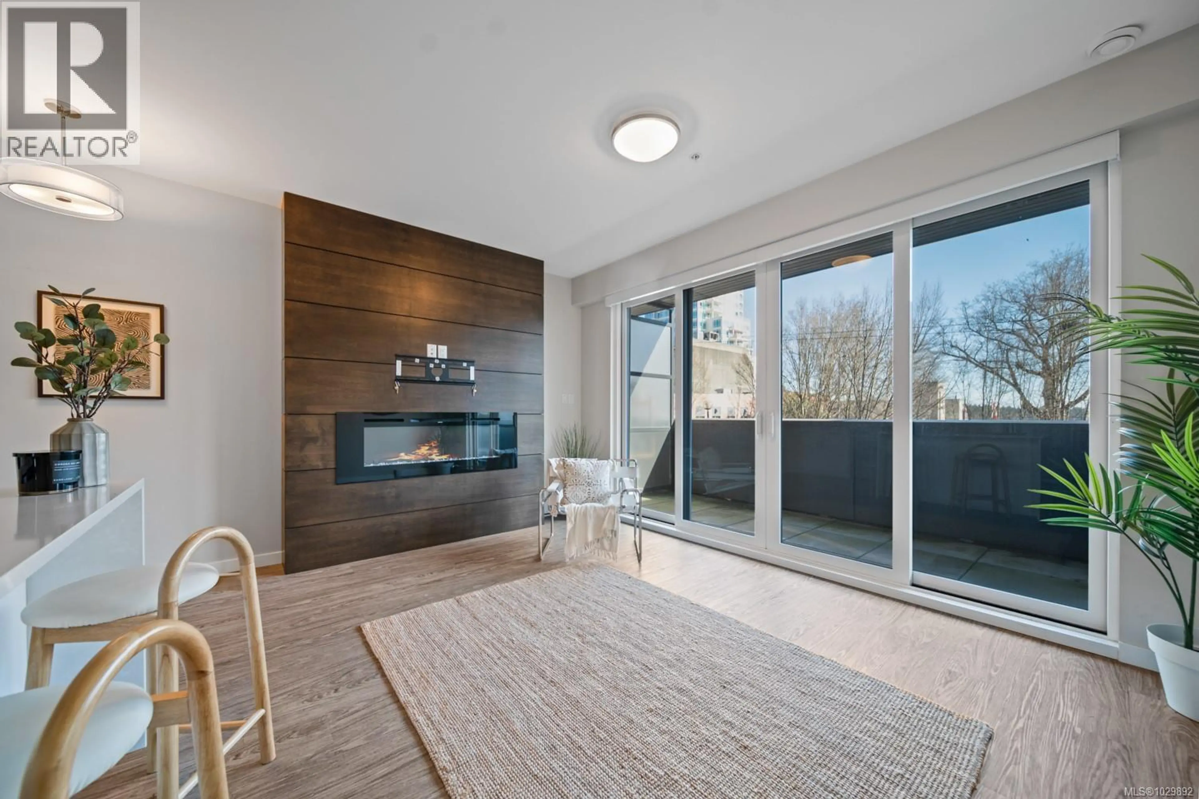 Property at #205 91 CHAPEL ST, Nanaimo, BC