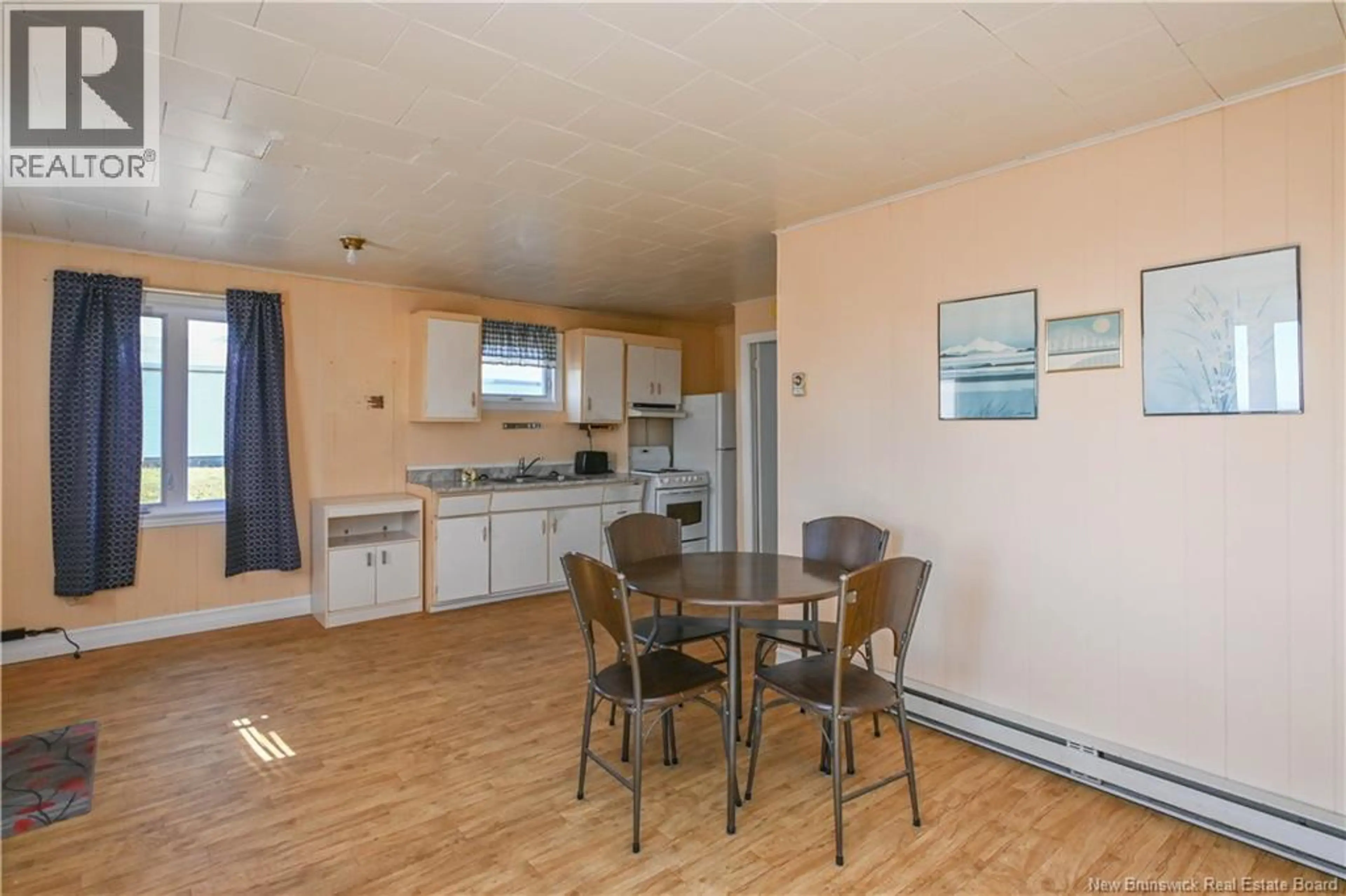 Property at 1089 DE LA MER BOULEVARD, Saint-Marie-Saint-Raphaël, NB