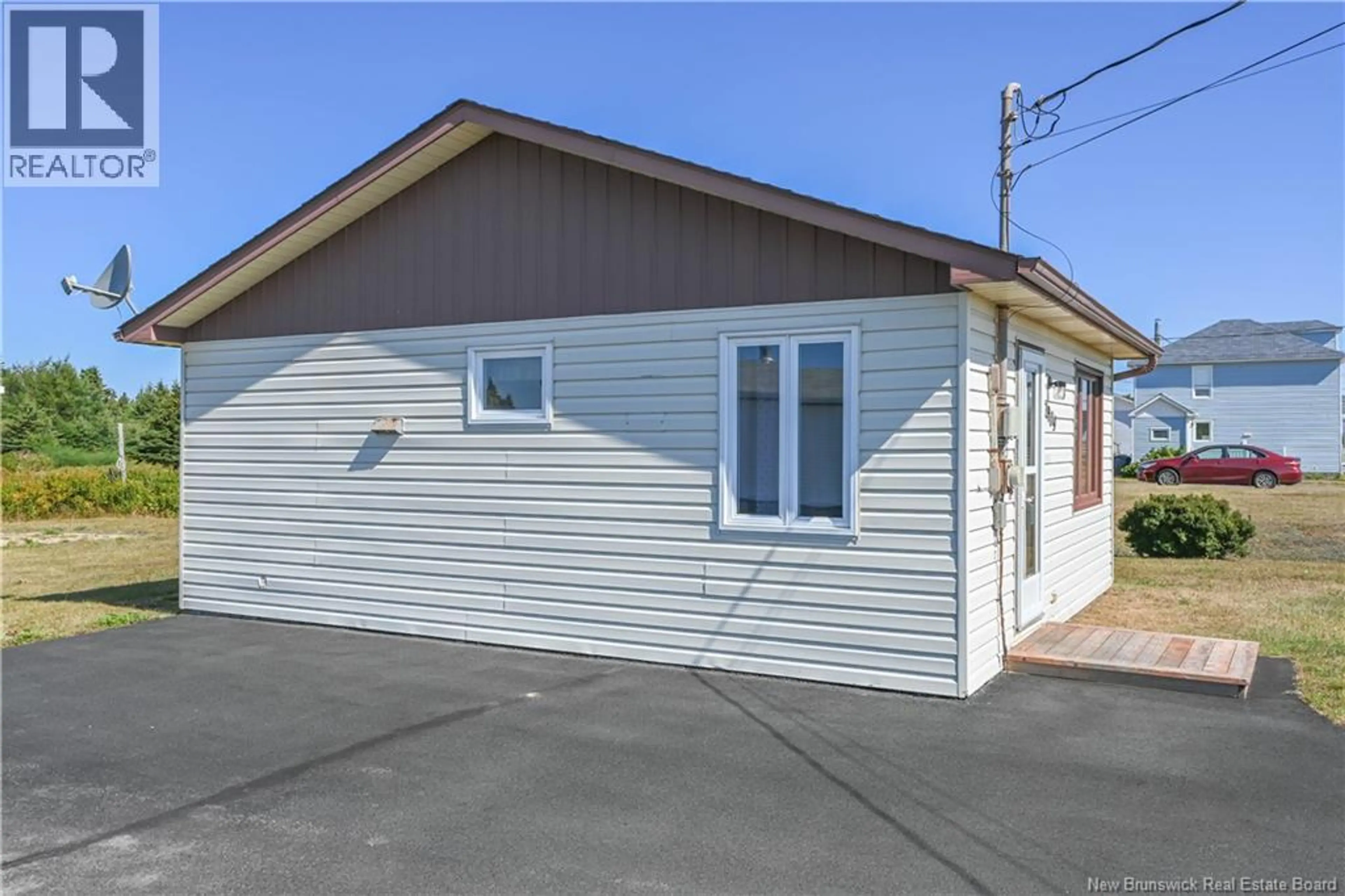 Property at 1089 DE LA MER BOULEVARD, Saint-Marie-Saint-Raphaël, NB