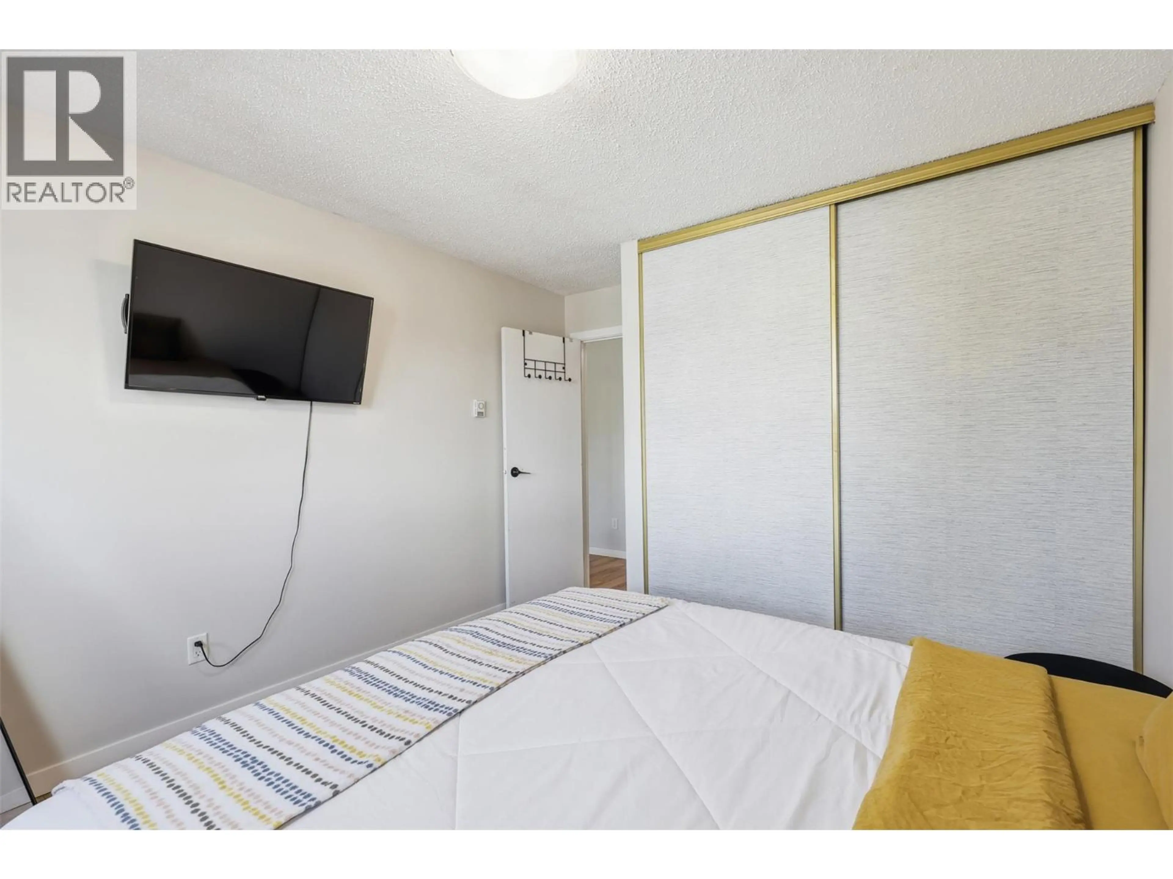 Property at #15 1810 SUMMIT DRIVE, Kamloops, BC