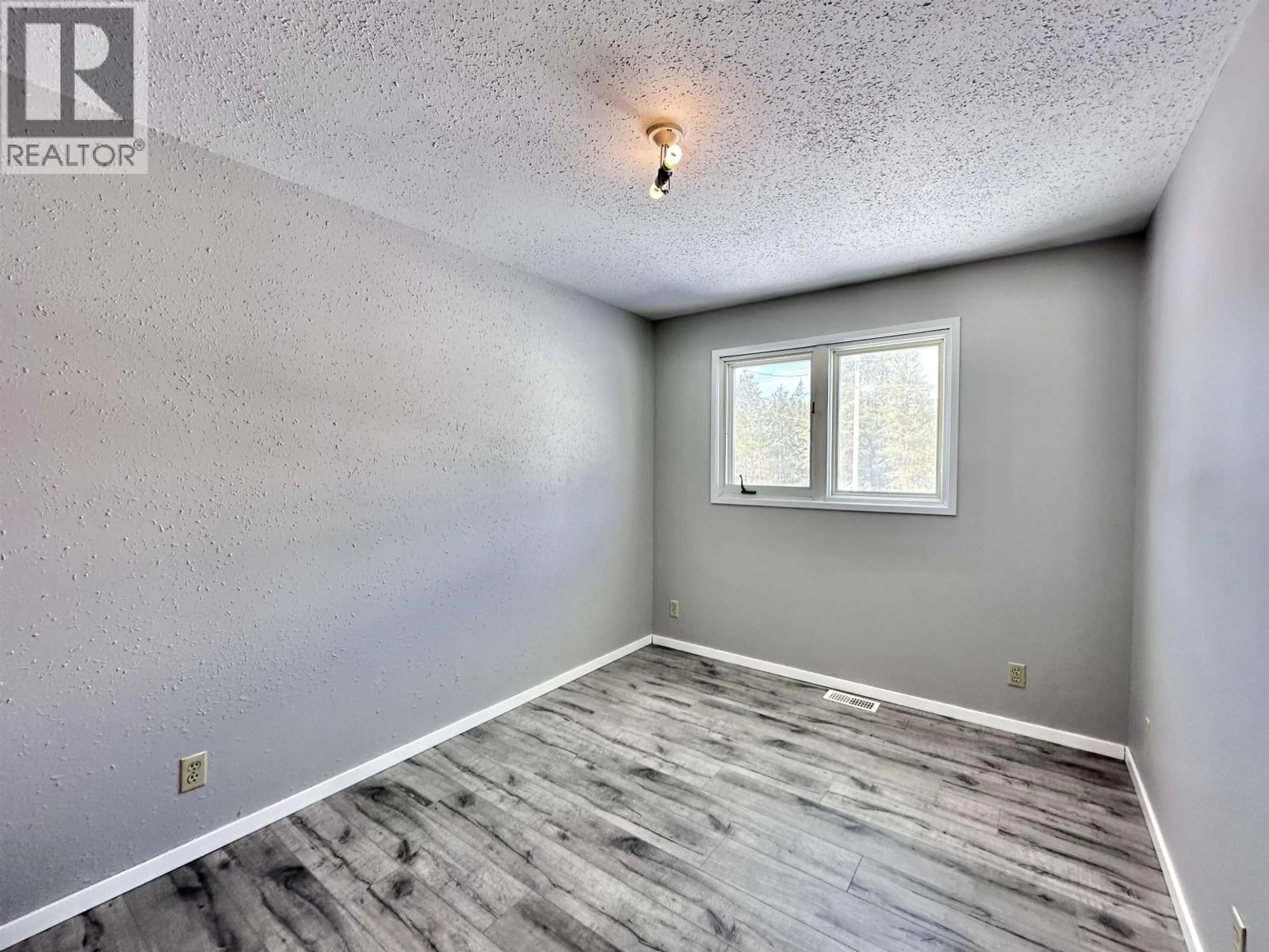 Property at 1155 14TH AVENUE, Valemount, BC