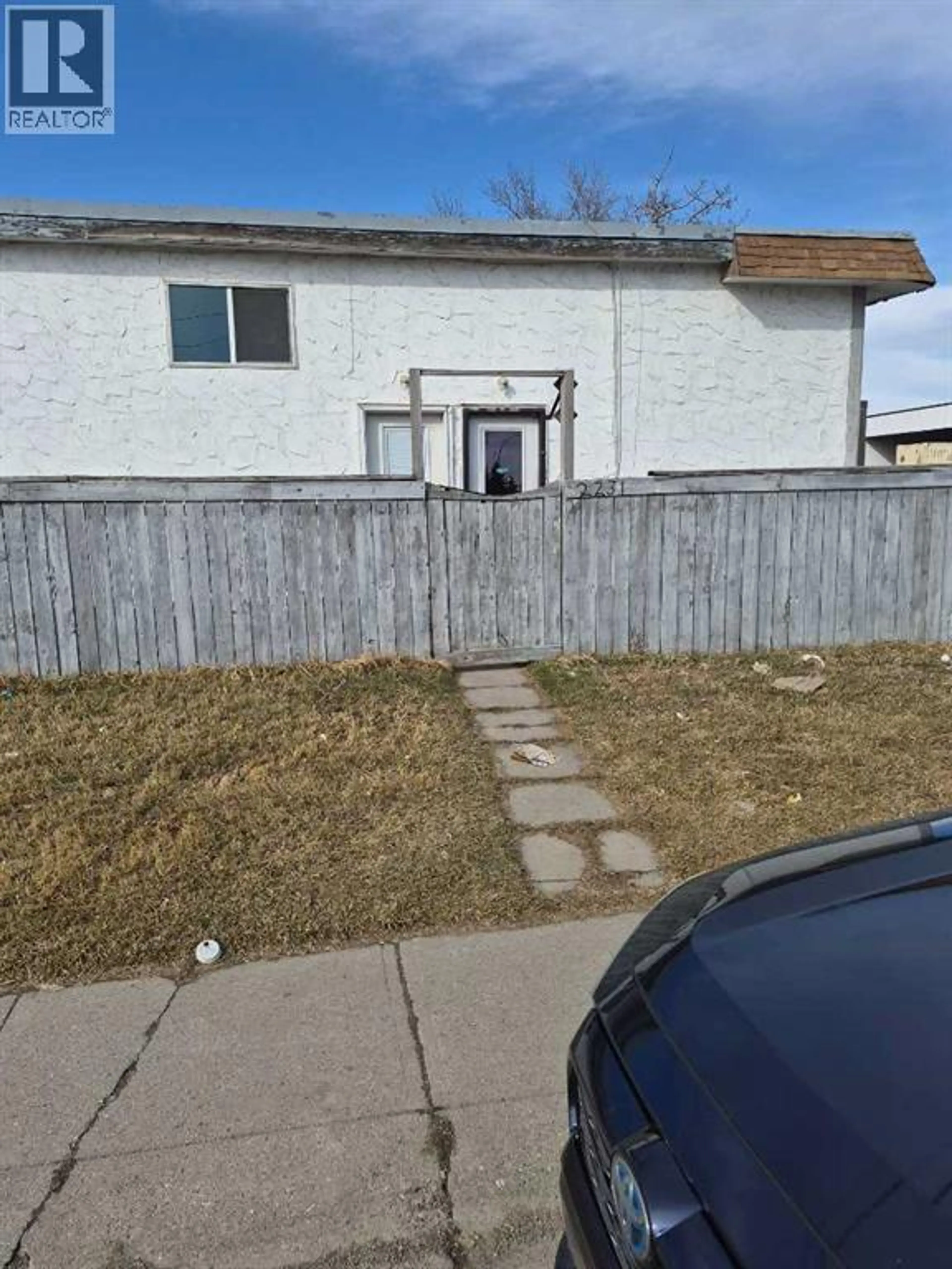 Property at 2231 48 STREET SE, Calgary, AB