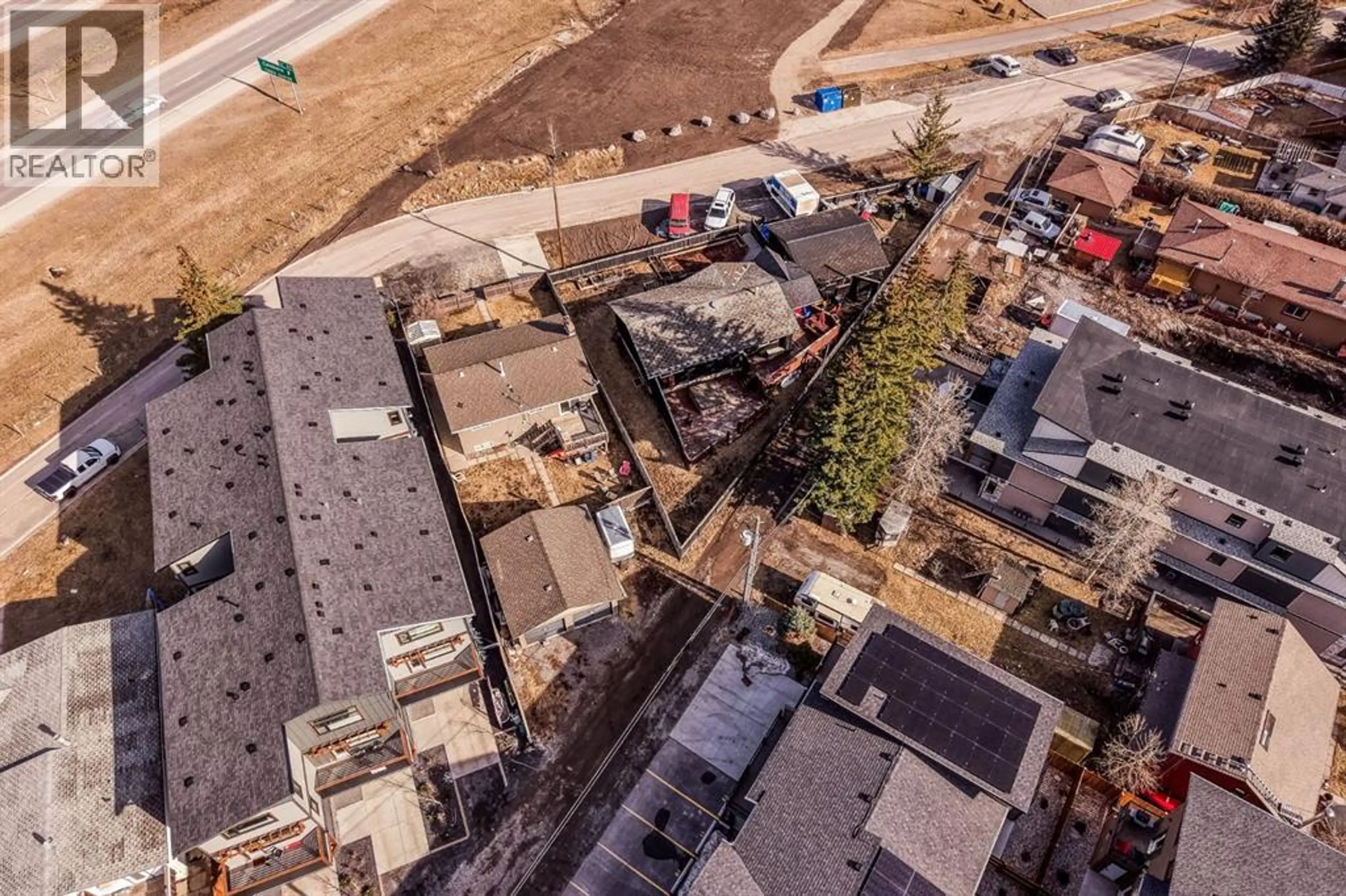 Property at 1405 & 1409 MOUNTAIN AVENUE, Canmore, AB