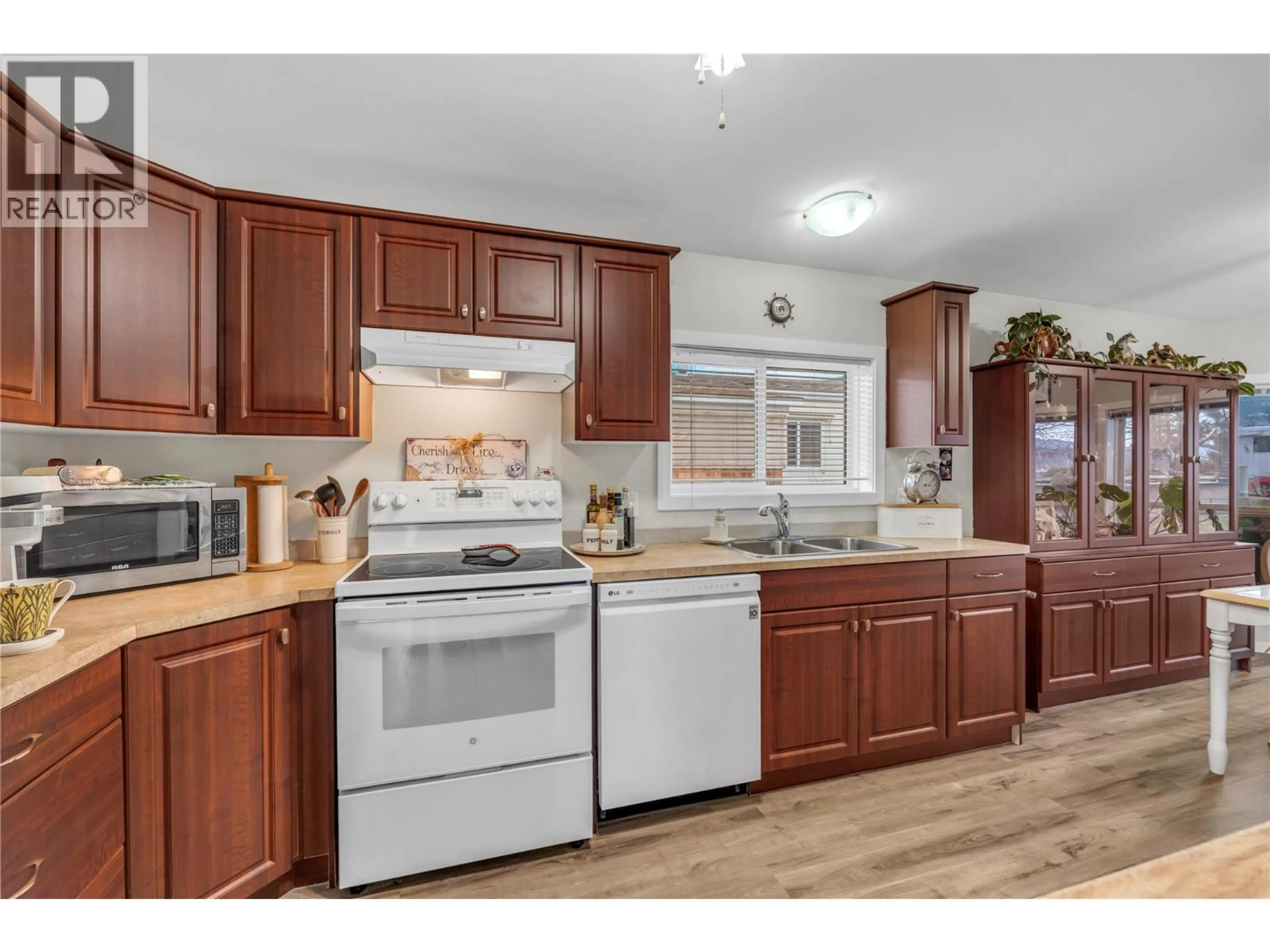 Property at #43 98 OKANAGAN AVENUE E, Penticton, BC