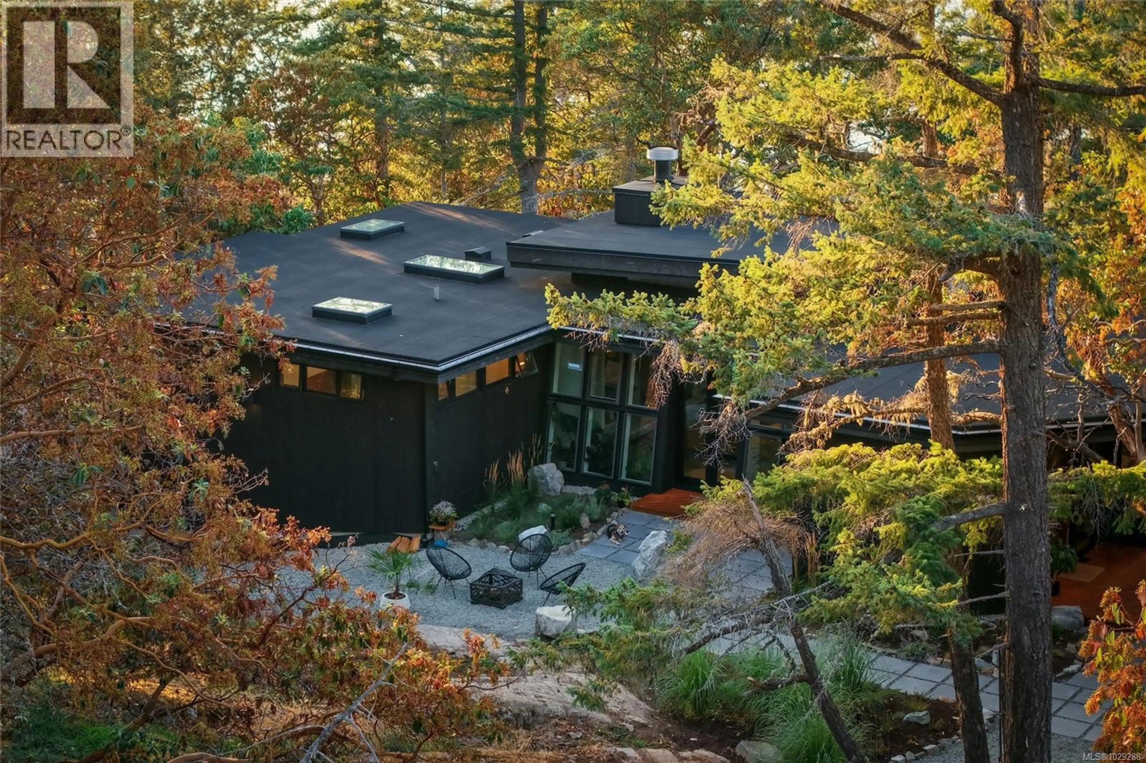 Property at 154 NARROWS WEST RD, Salt Spring, BC