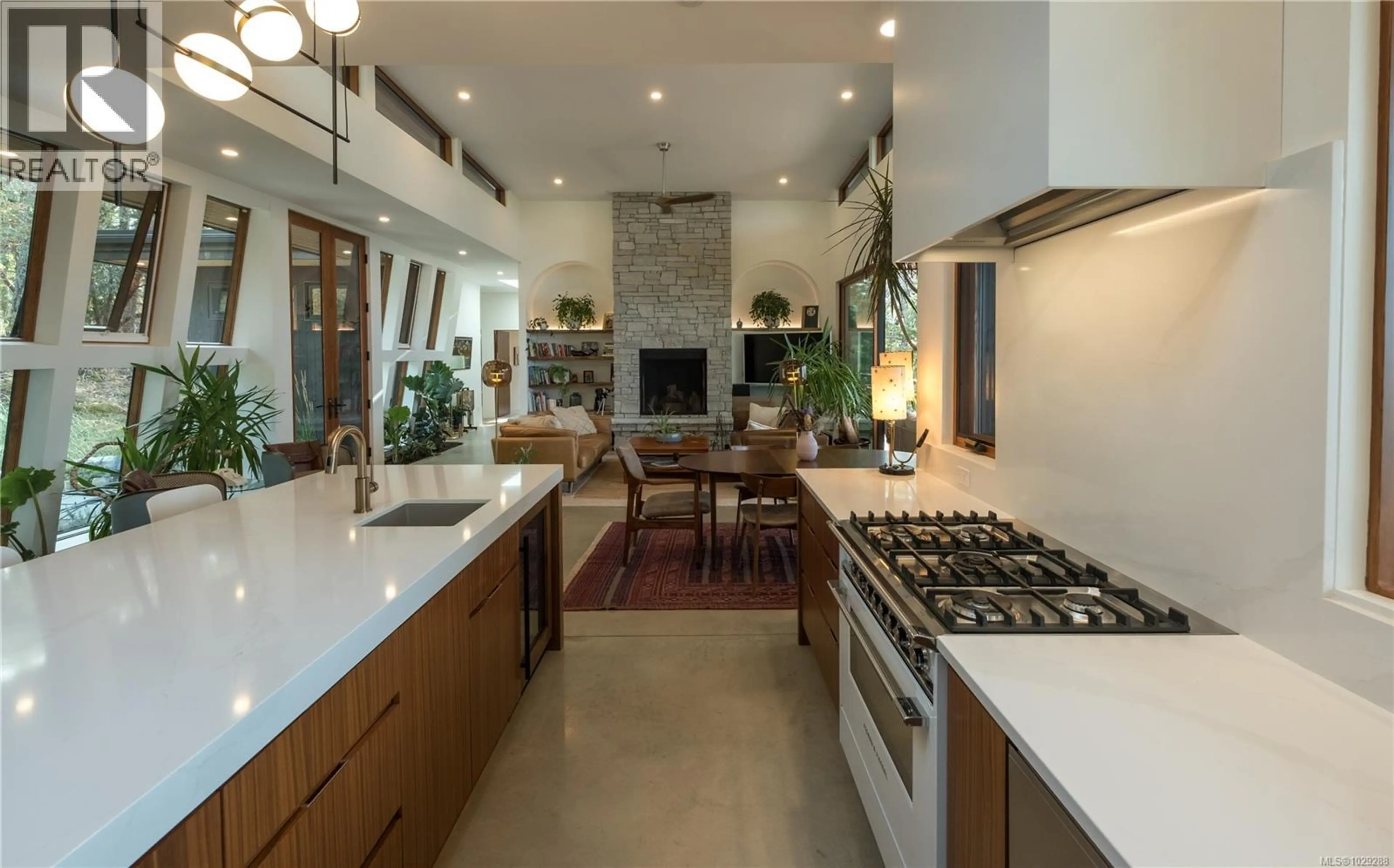 Property at 154 NARROWS WEST RD, Salt Spring, BC