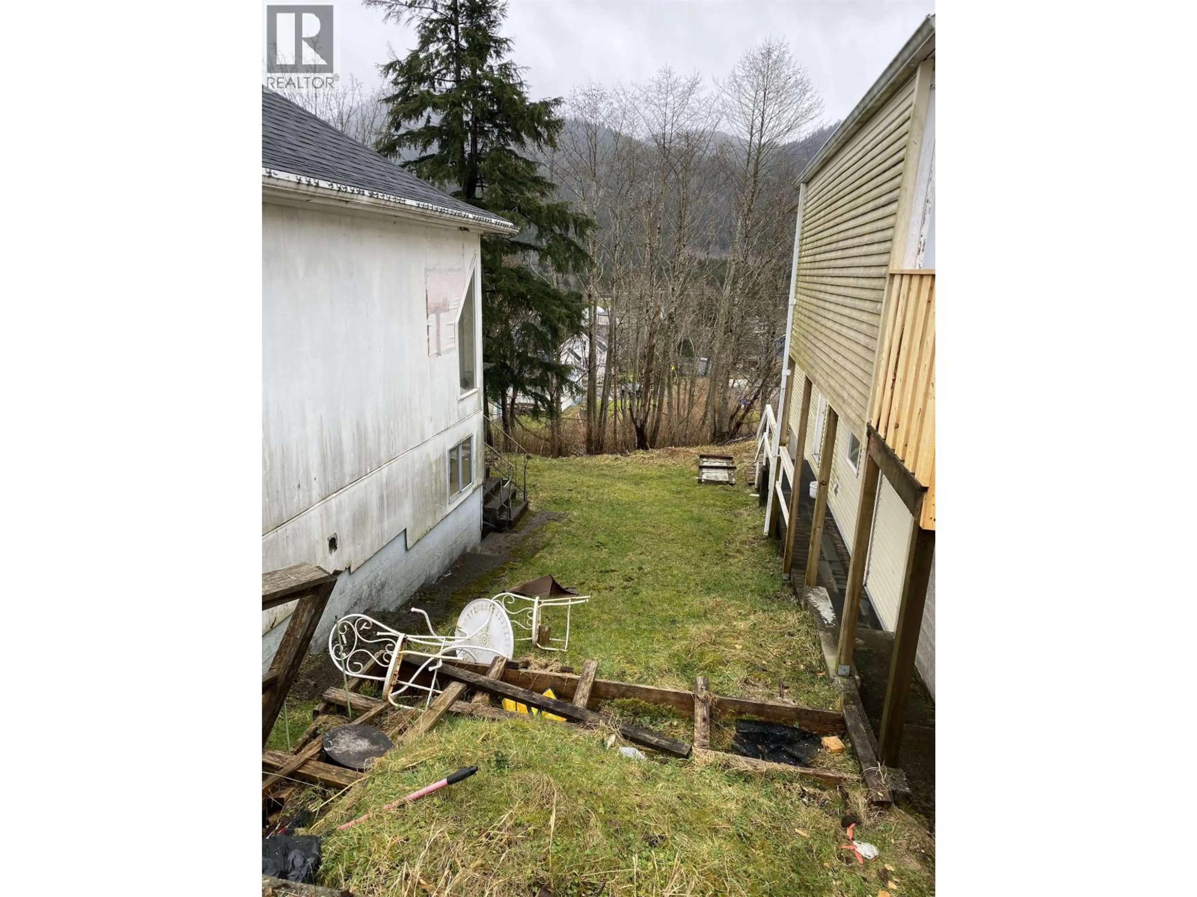 Property at 419 W 6TH AVENUE, Prince Rupert, BC