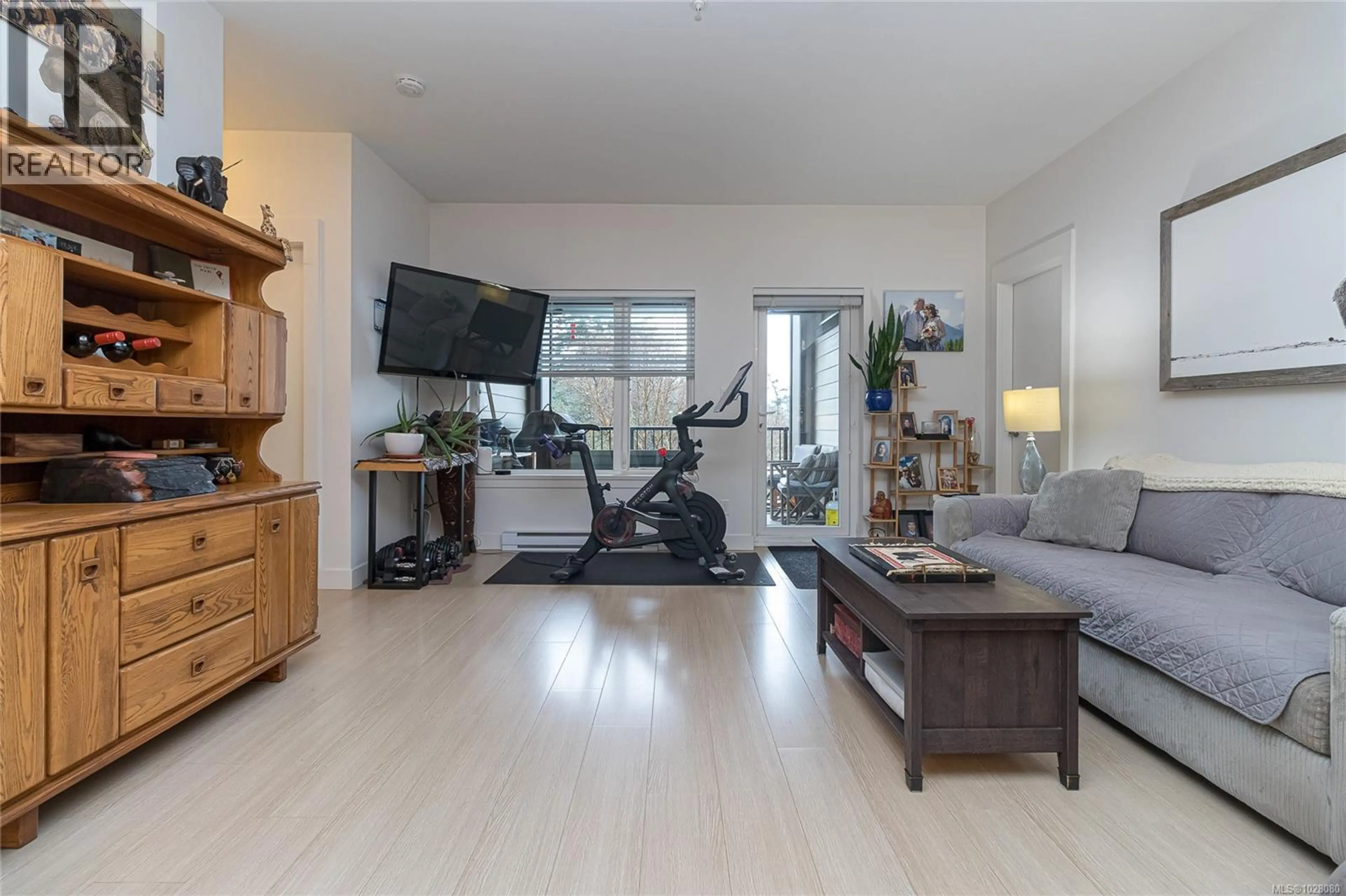 Property at #303 286 WILFERT RD, View Royal, BC