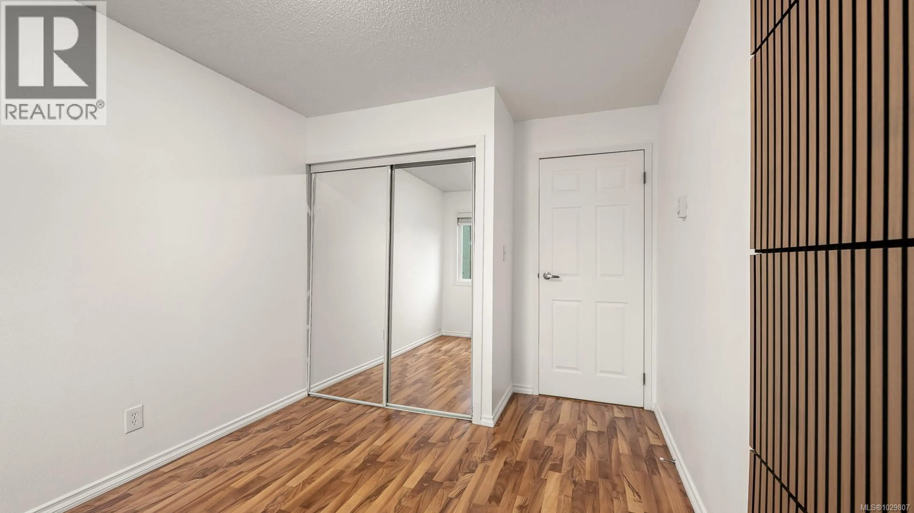 Property at #208 1130 WILLEMAR AVE, Courtenay, BC