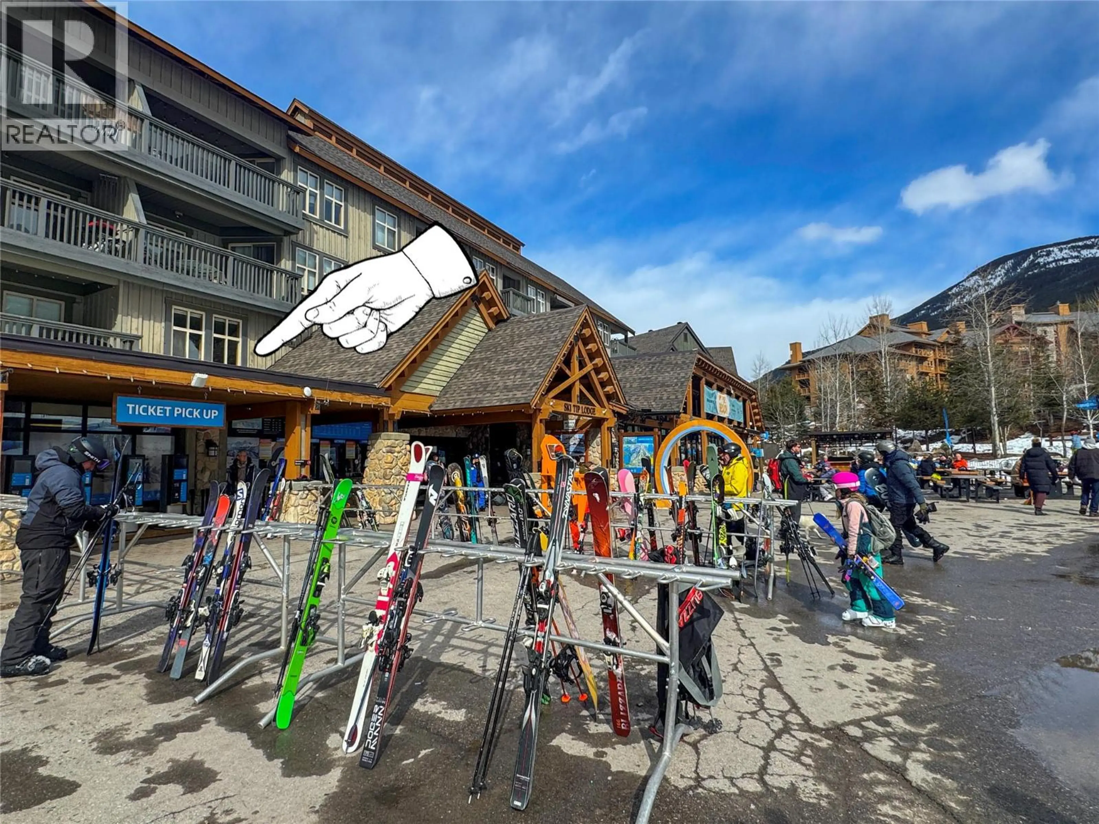 Property at #205 2050 SUMMIT DRIVE, Panorama, BC