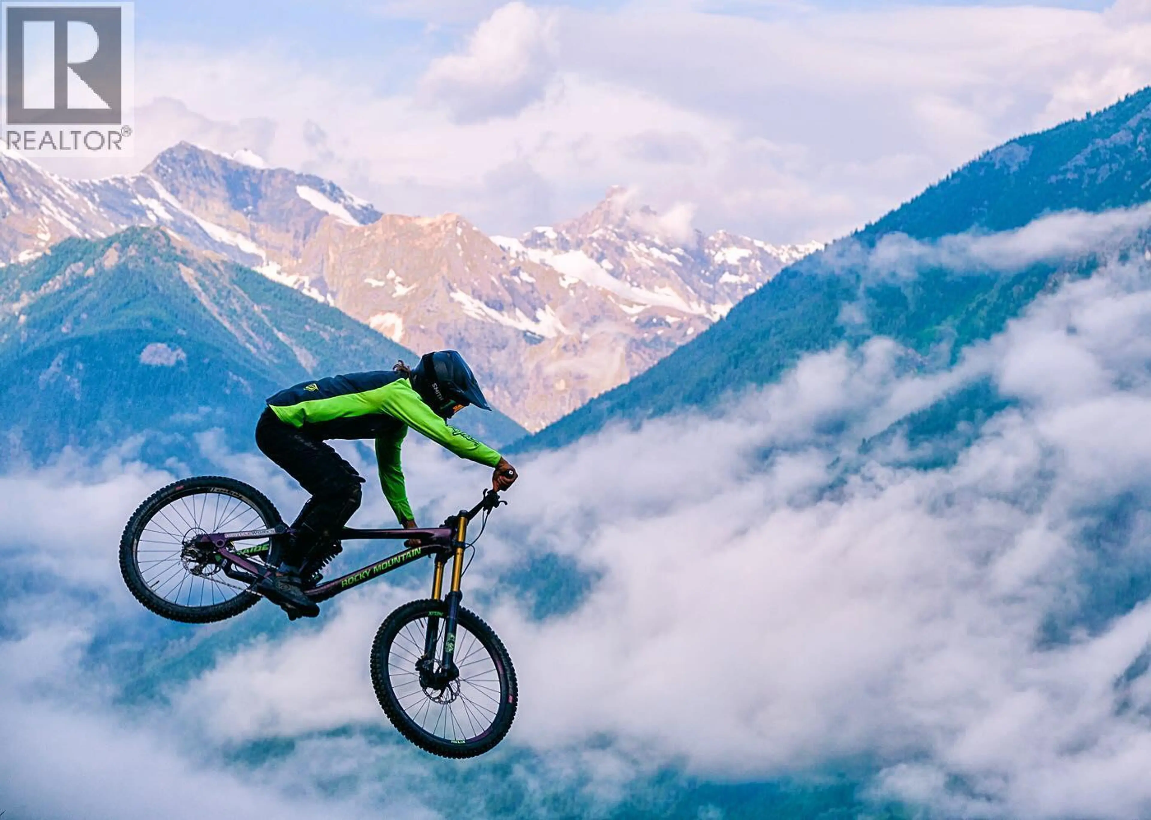 Property at #205 2050 SUMMIT DRIVE, Panorama, BC