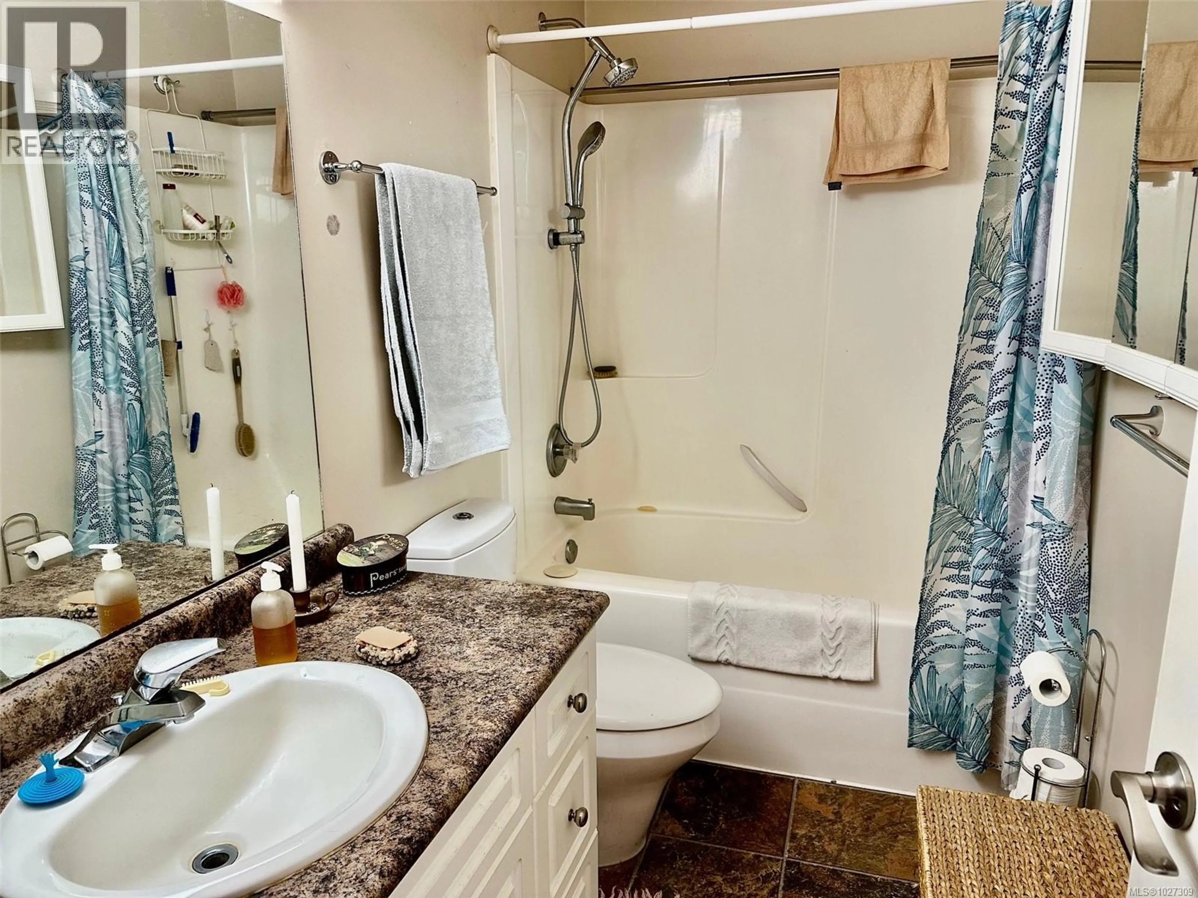 Property at 3275 SOUTH RD, Gabriola Island, BC