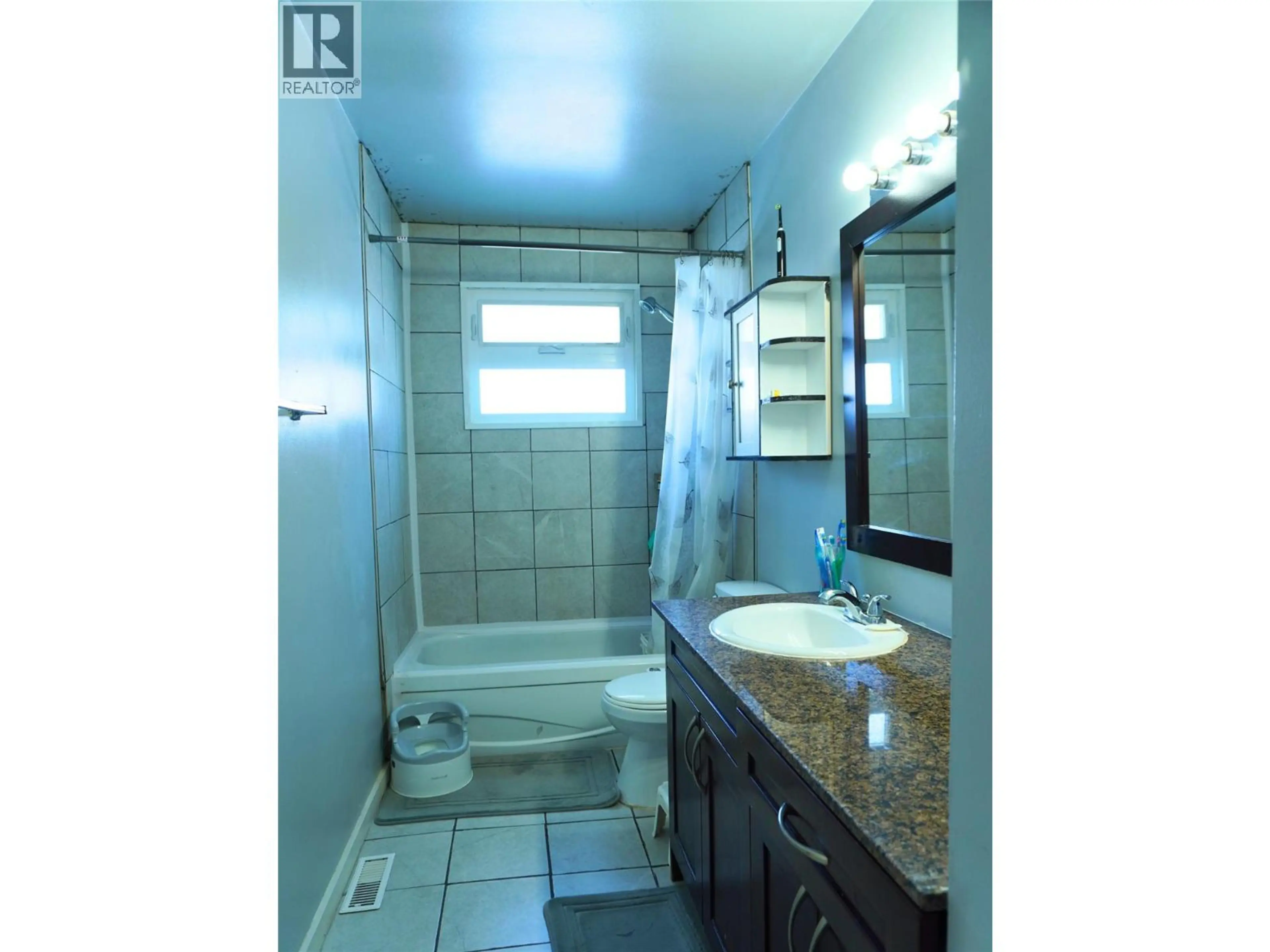 Property at 1920 108 AVENUE, Dawson Creek, BC