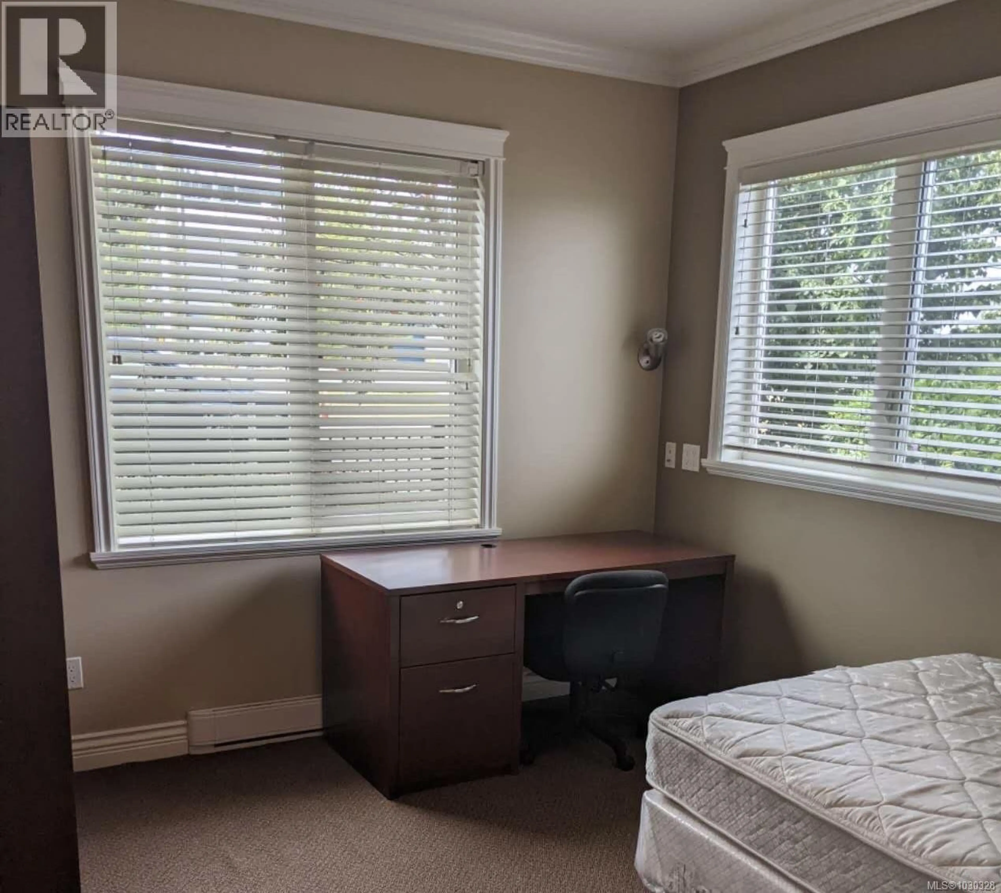 Property at 438 WAKESIAH AVE, Nanaimo, BC