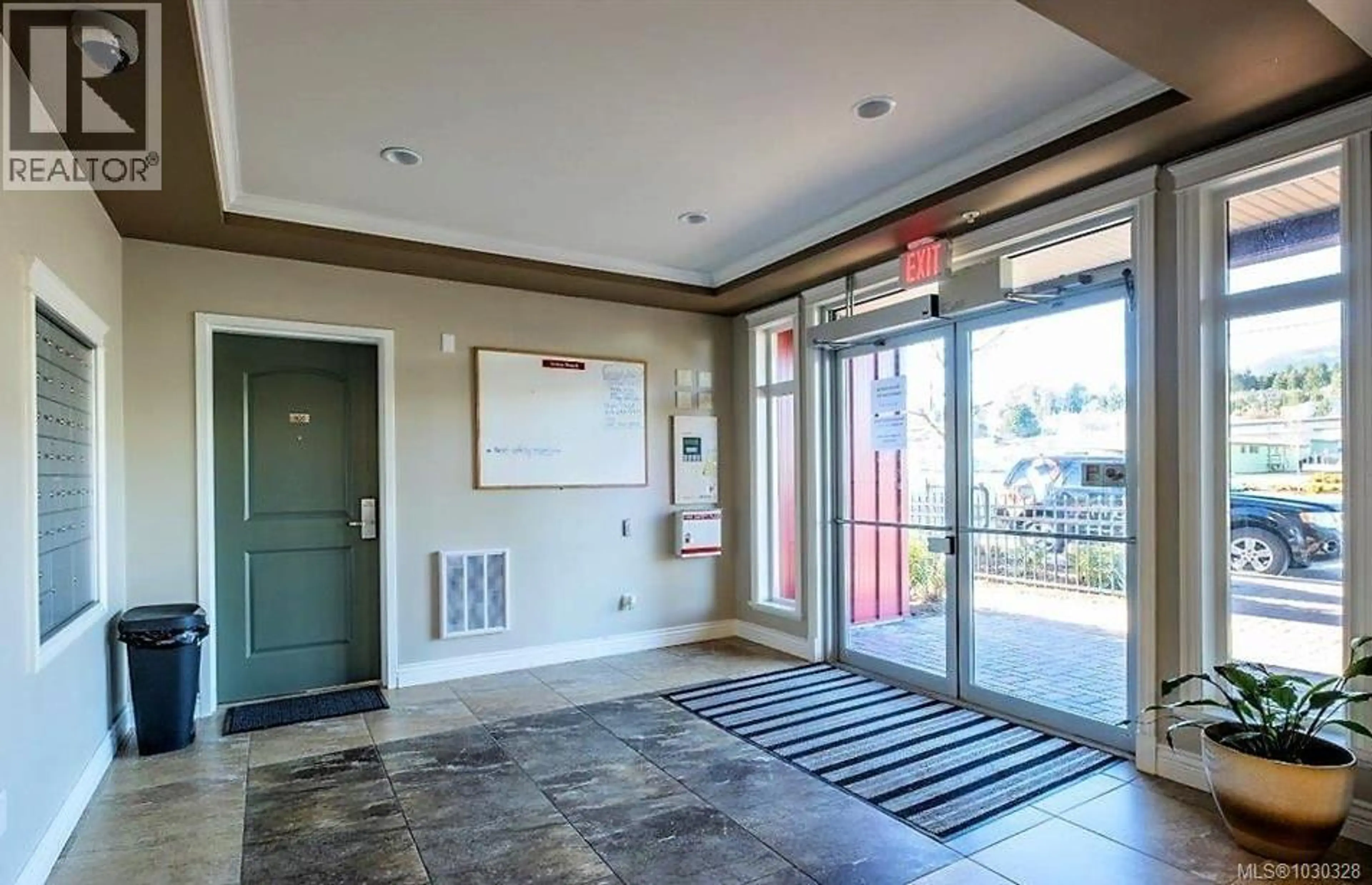 Property at 438 WAKESIAH AVE, Nanaimo, BC