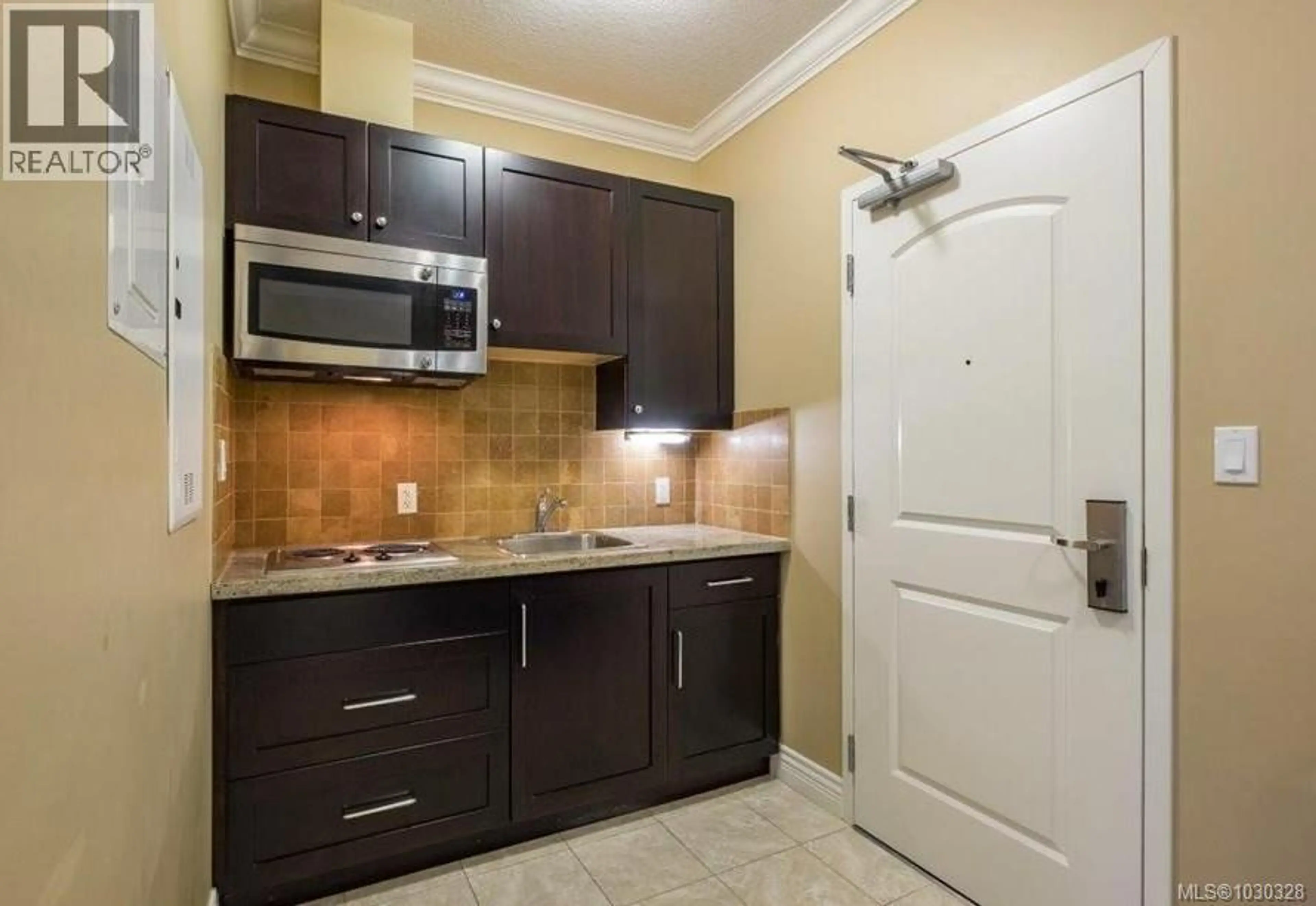 Property at 438 WAKESIAH AVE, Nanaimo, BC