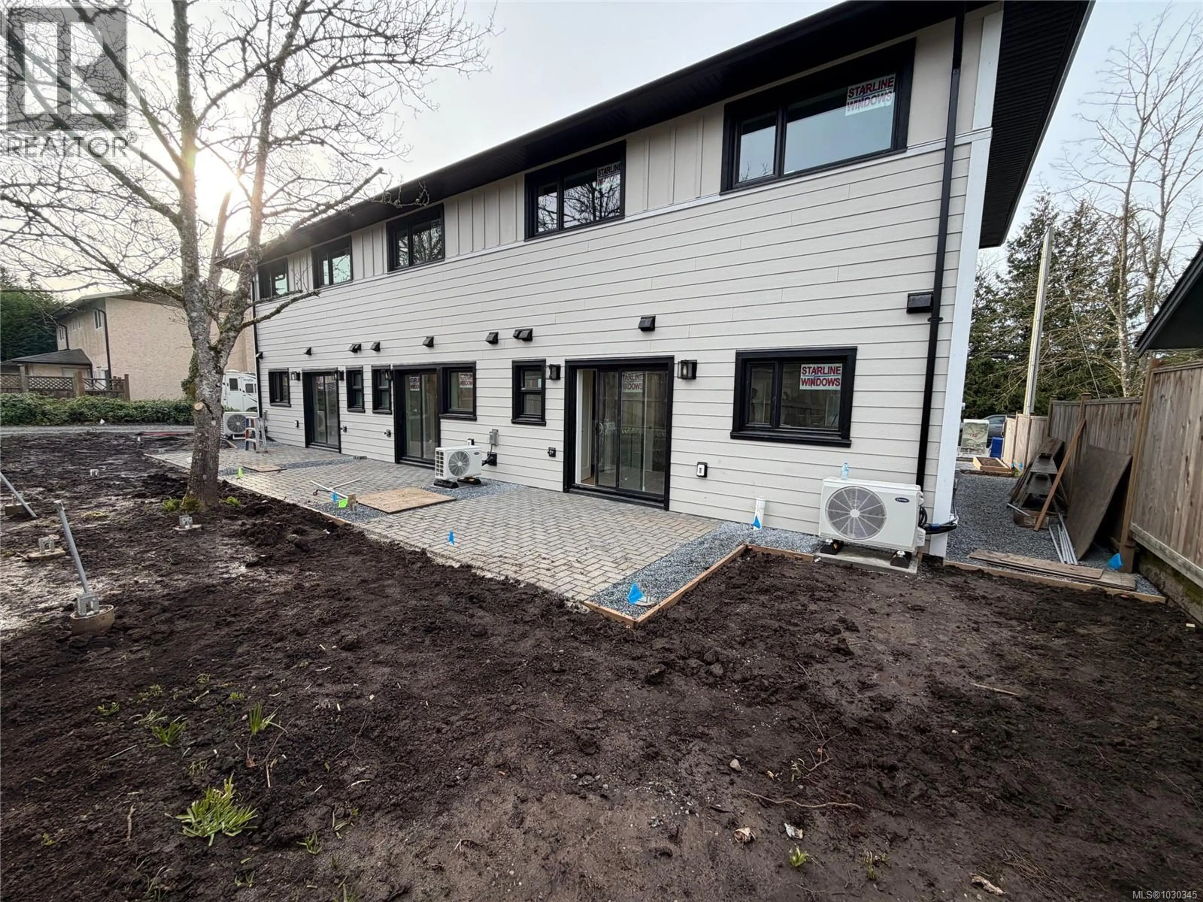 Property at #2 1048 CLARKE RD, Central Saanich, BC