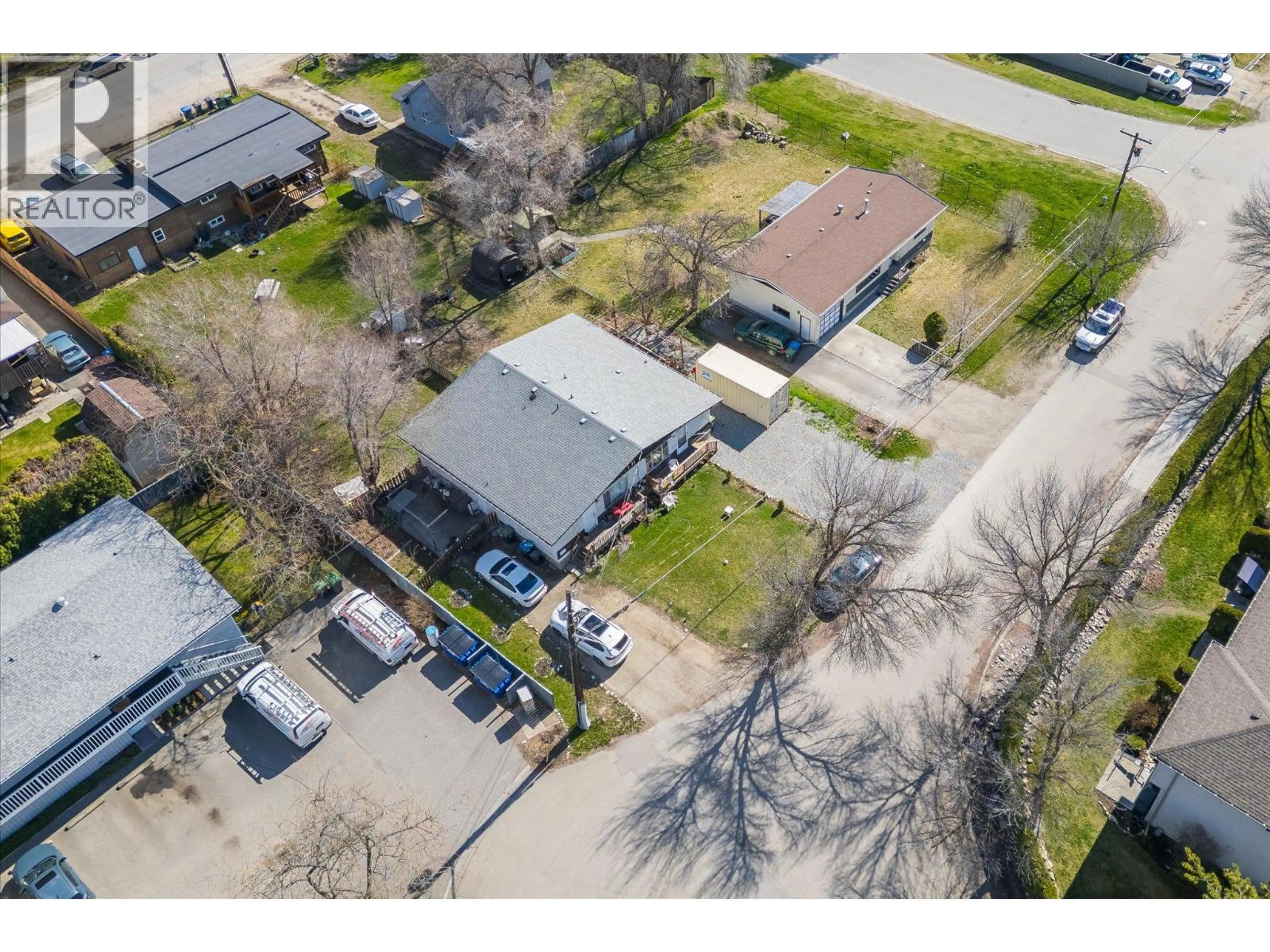 Property at 145-147 WOODS ROAD, Kelowna, BC