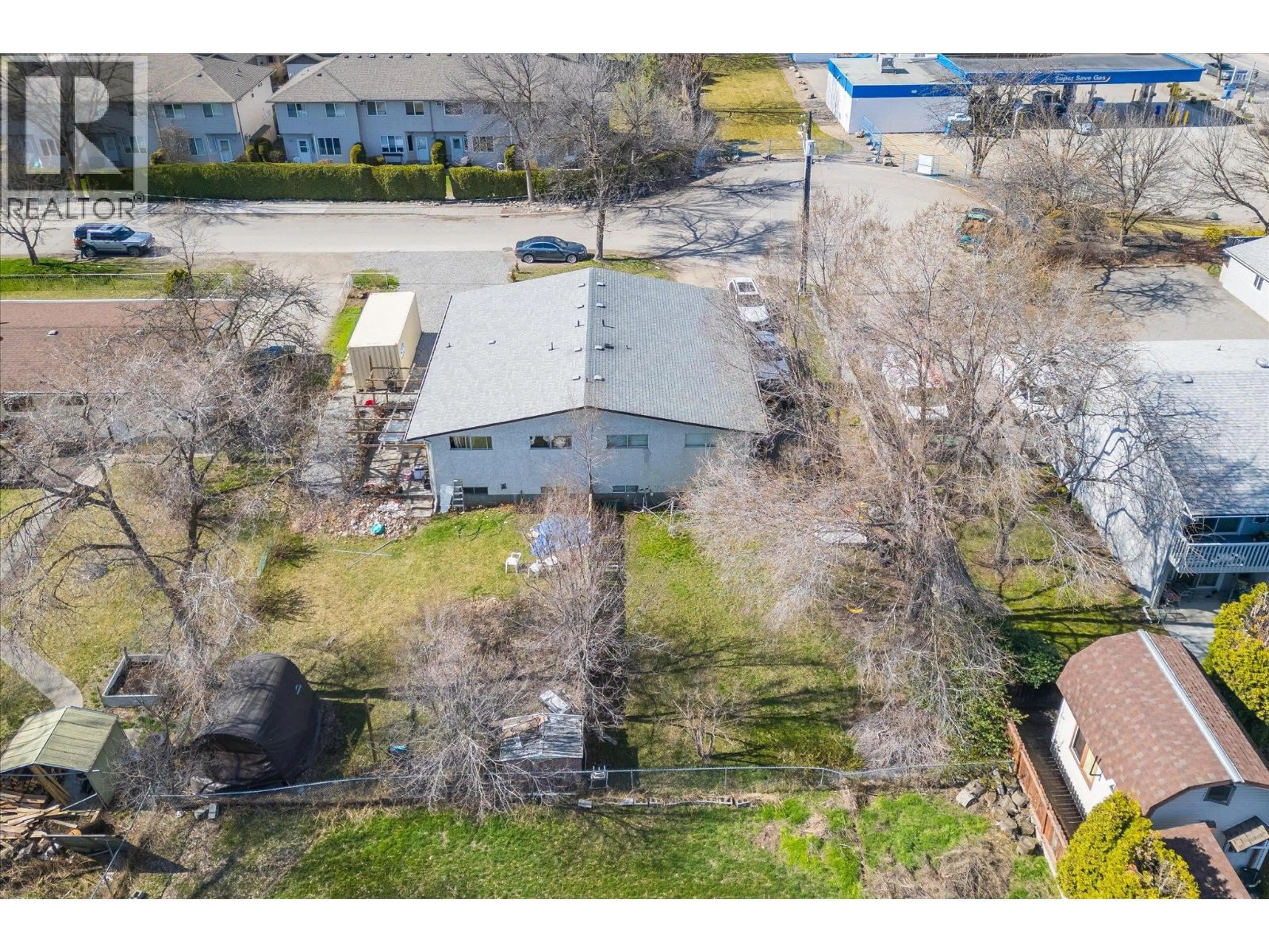 Property at 145-147 WOODS ROAD, Kelowna, BC