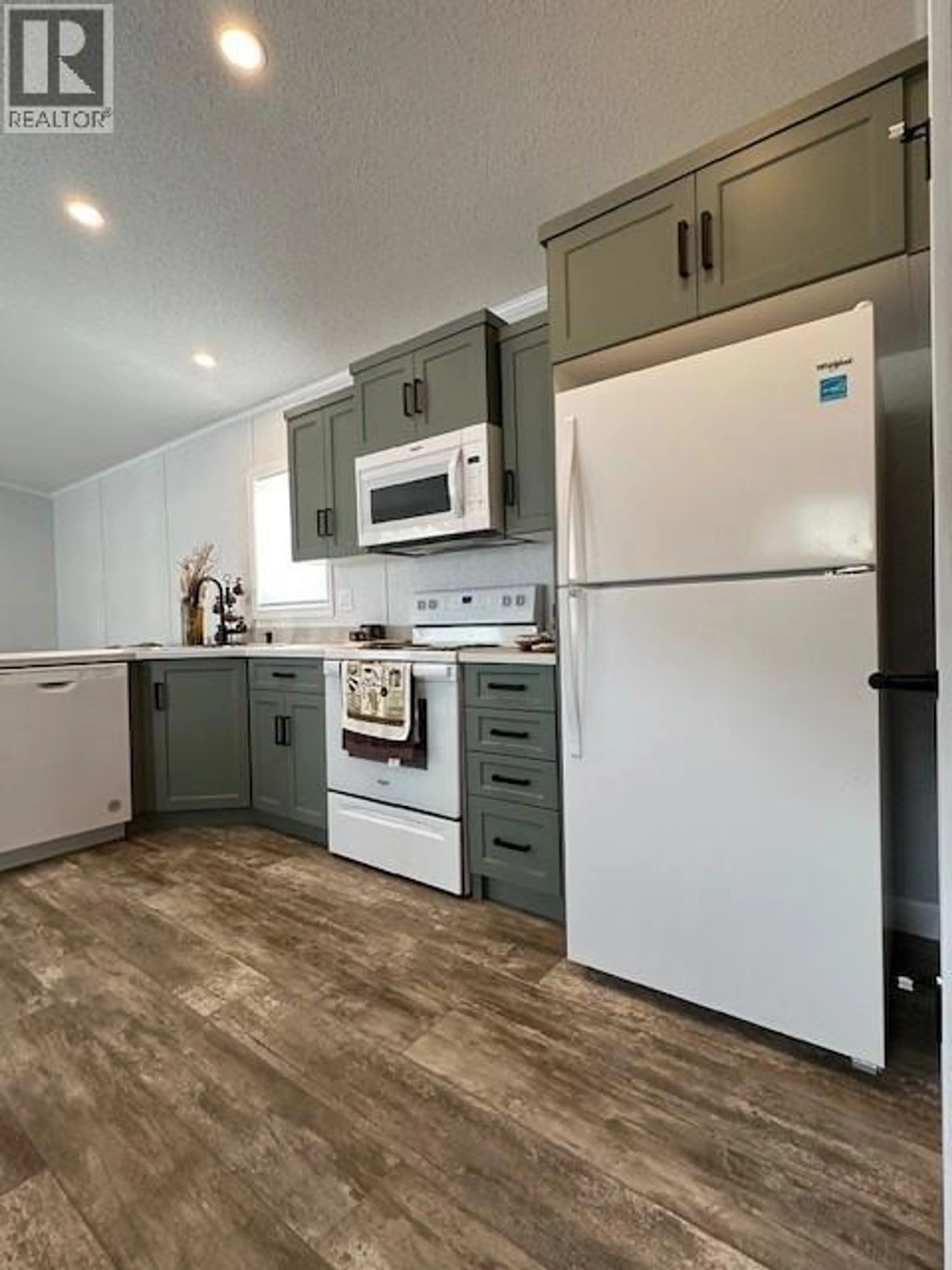 Property at #29 235 AYLMER ROAD, Chase, BC