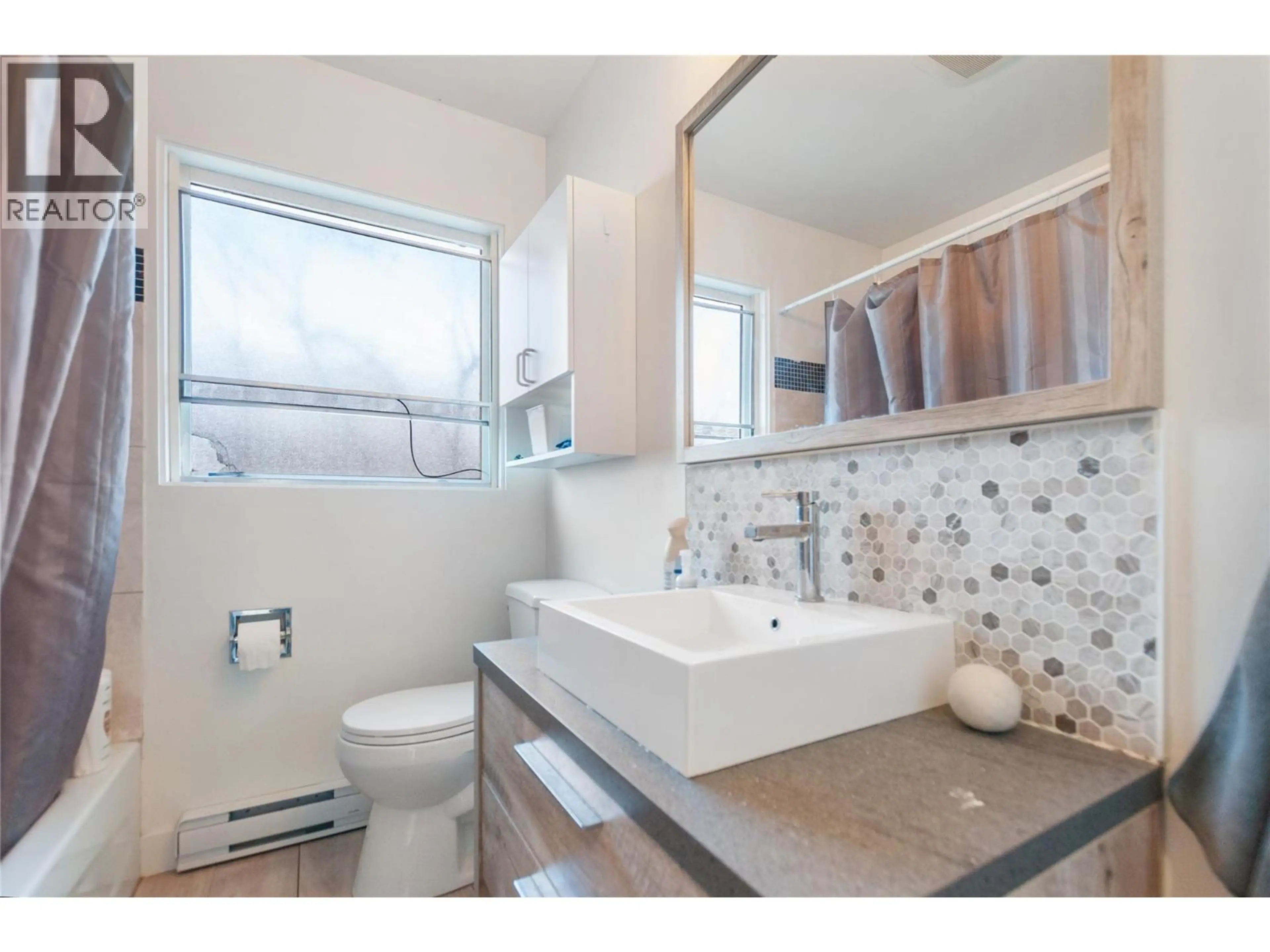 Property at 1611 ELM STREET E, Kelowna, BC