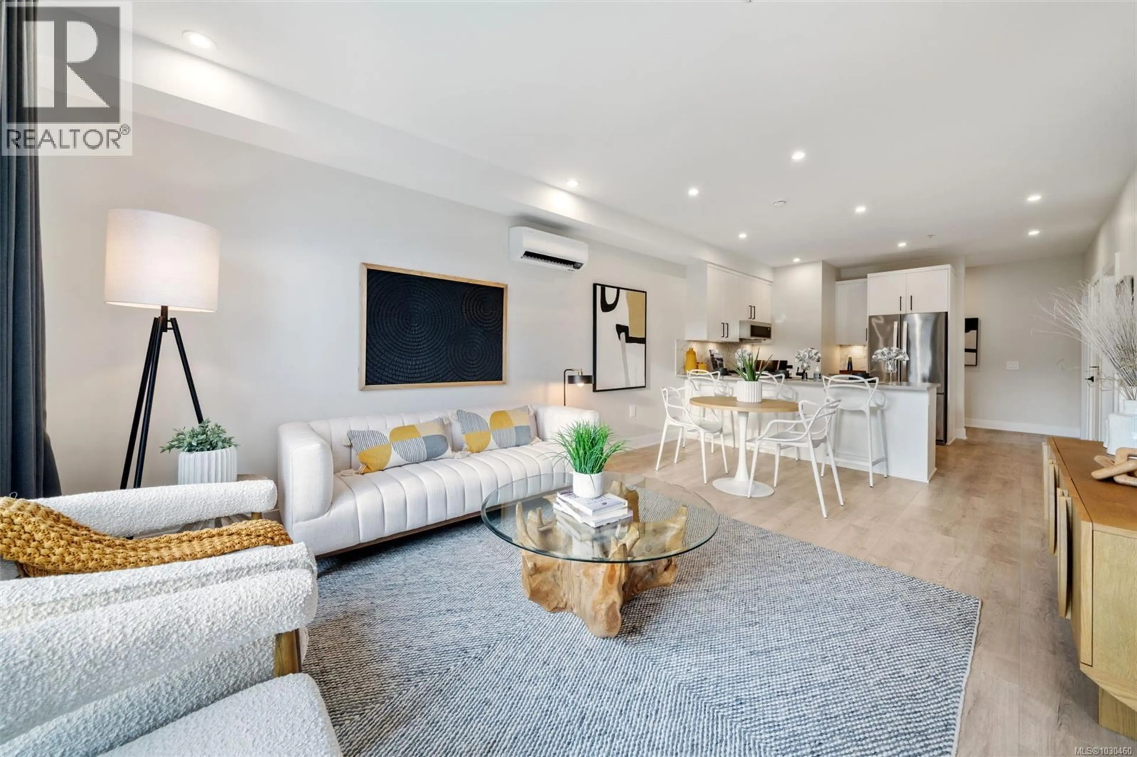 Property at #618 1371 GOLDSTREAM AVE, Langford, BC